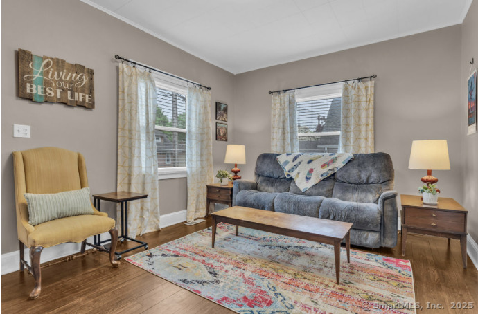20 Roy, East Haven, Connecticut 06512