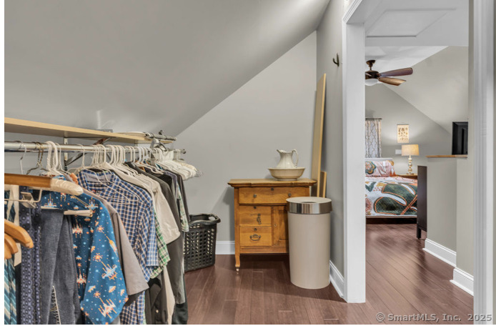 20 Roy, East Haven, Connecticut 06512