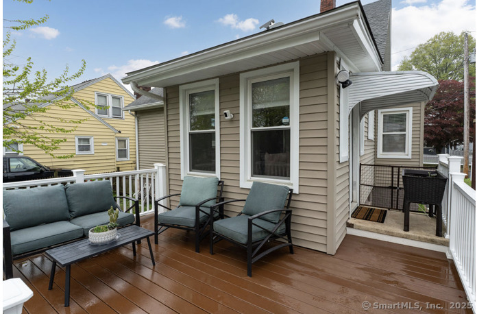 20 Roy, East Haven, Connecticut 06512