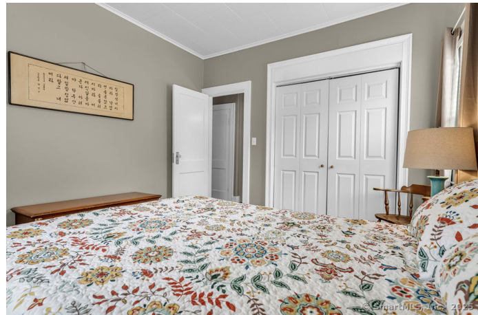 20 Roy, East Haven, Connecticut 06512