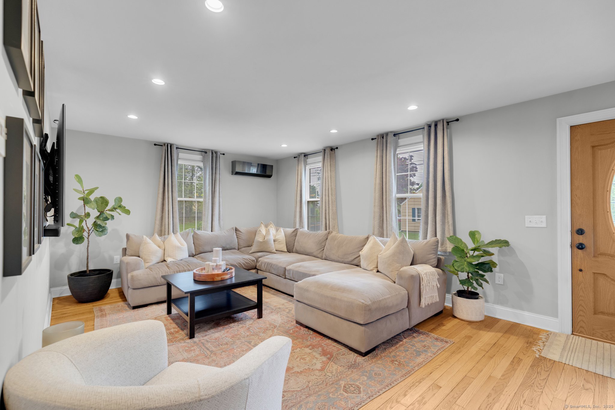 76 Peck, Milford, Connecticut 06460