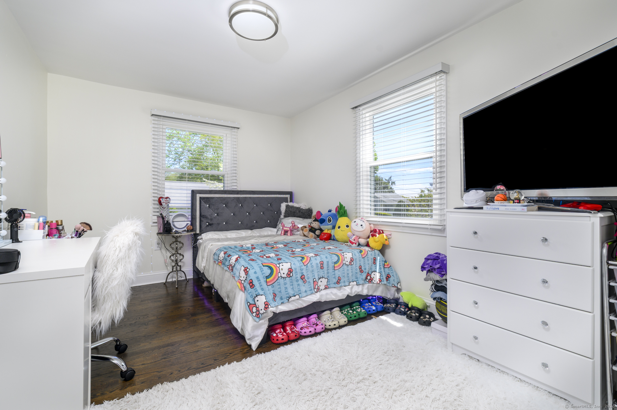 32 Fern, West Haven, Connecticut 06516