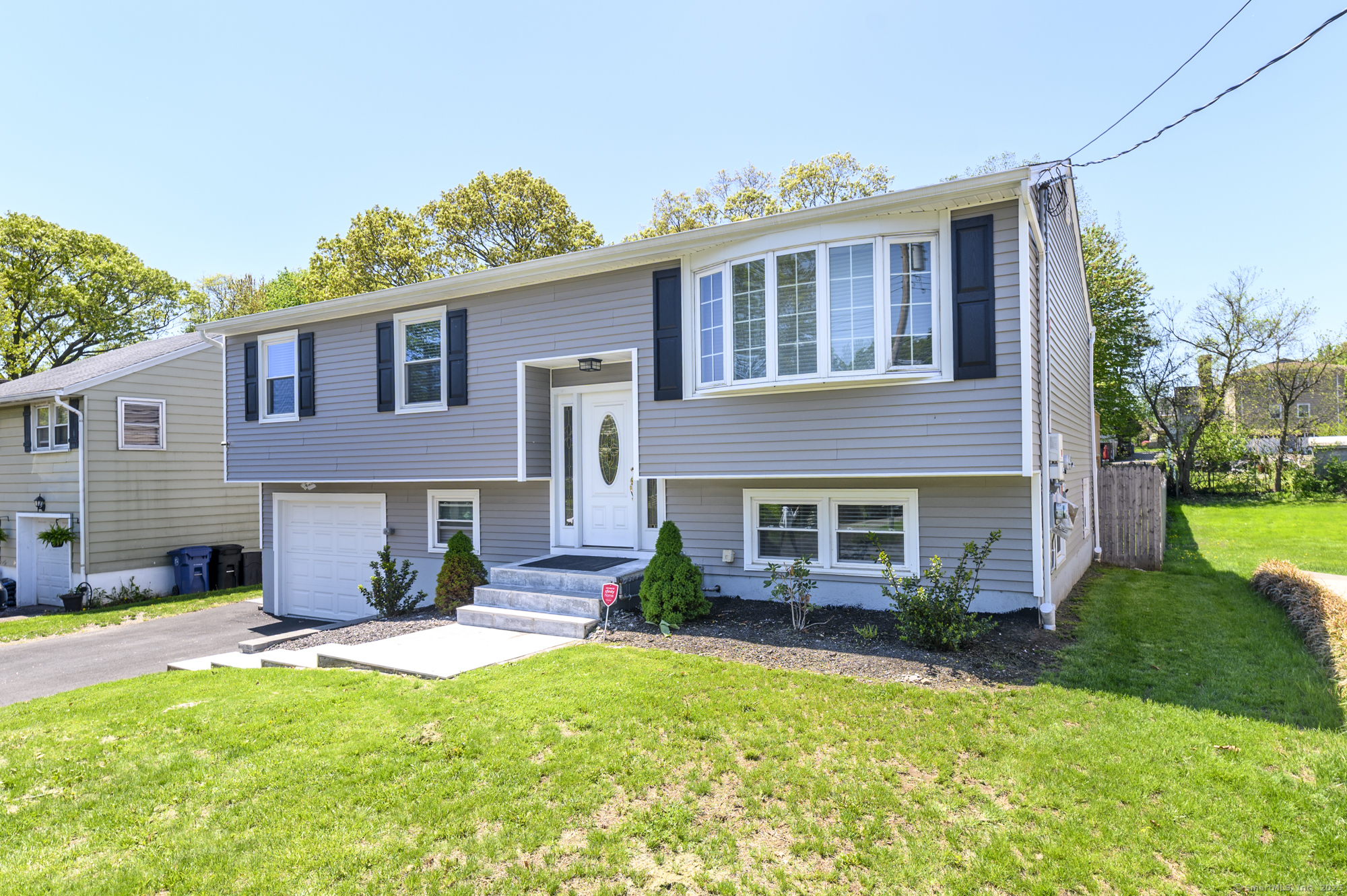 32 Fern, West Haven, Connecticut 06516