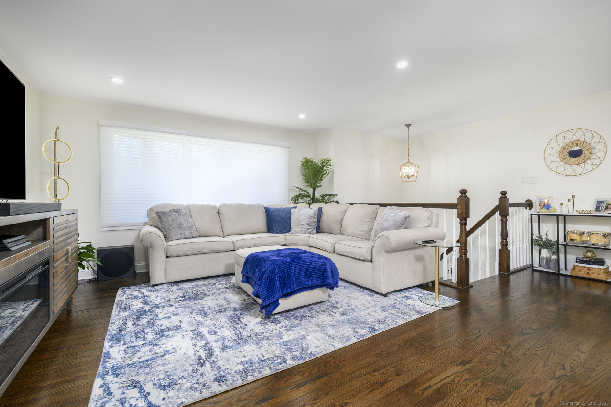 32 Fern, West Haven, Connecticut 06516
