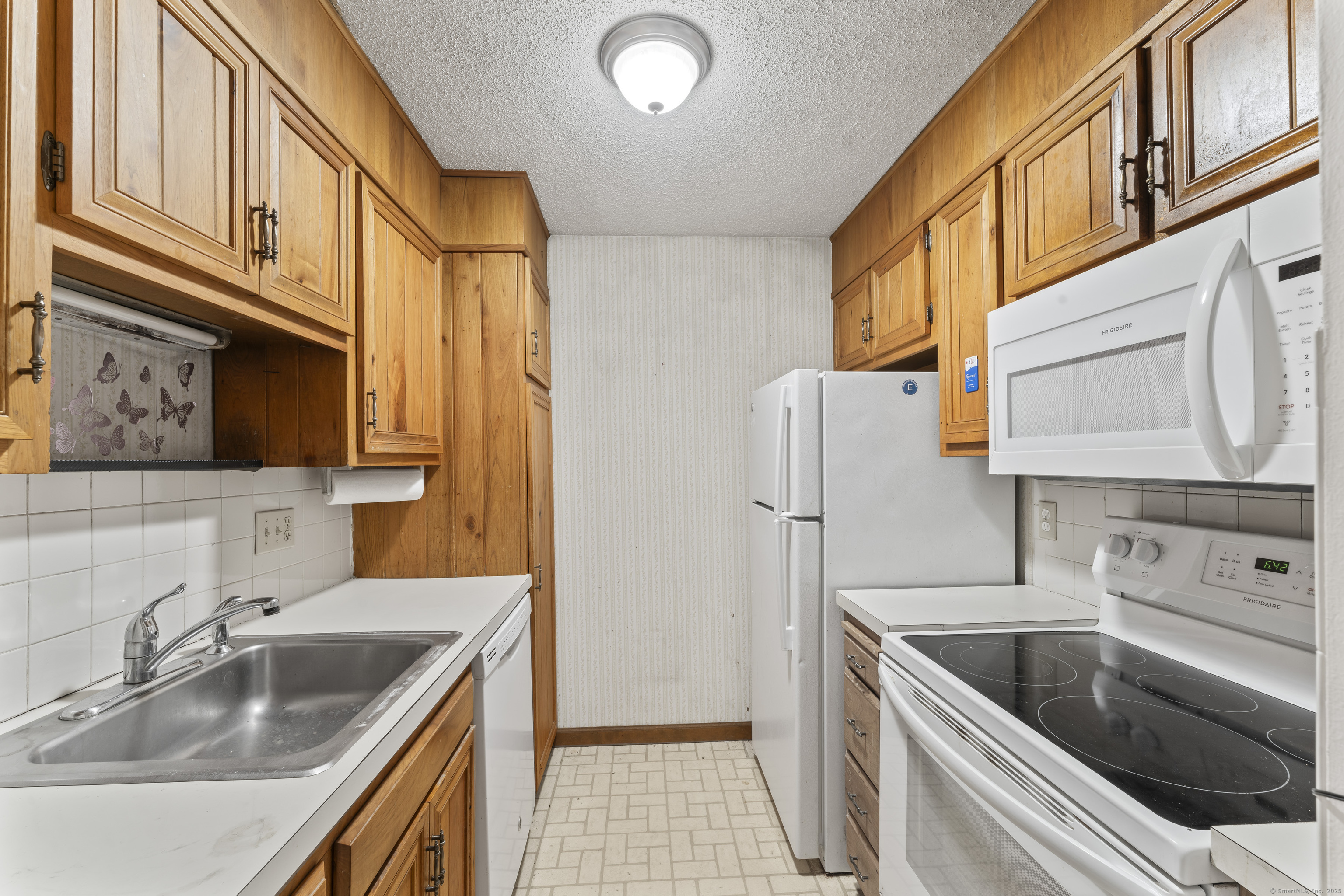 34A Padanaram, Danbury, Connecticut 06811