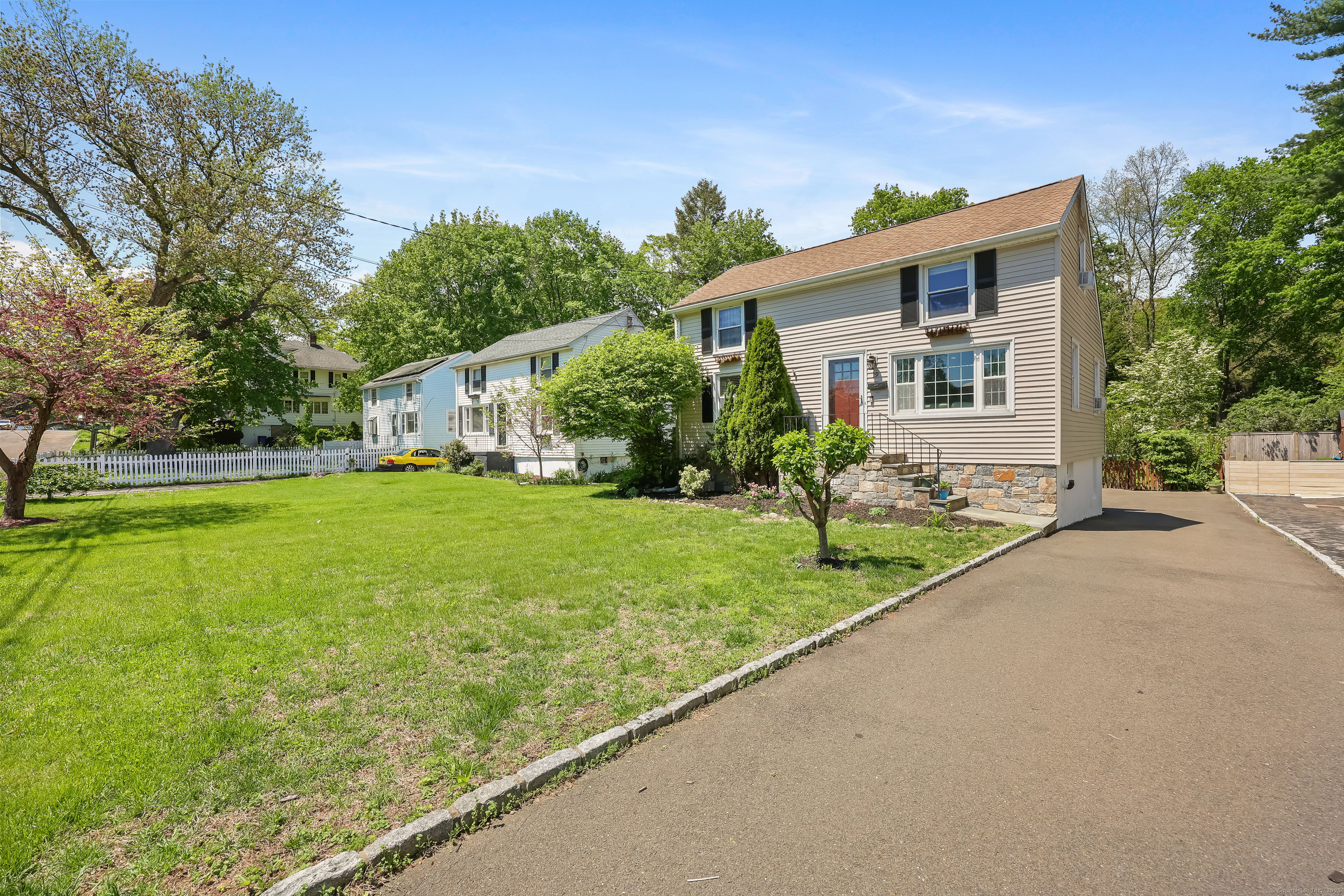 19 Glendenning, Norwalk, Connecticut 06851