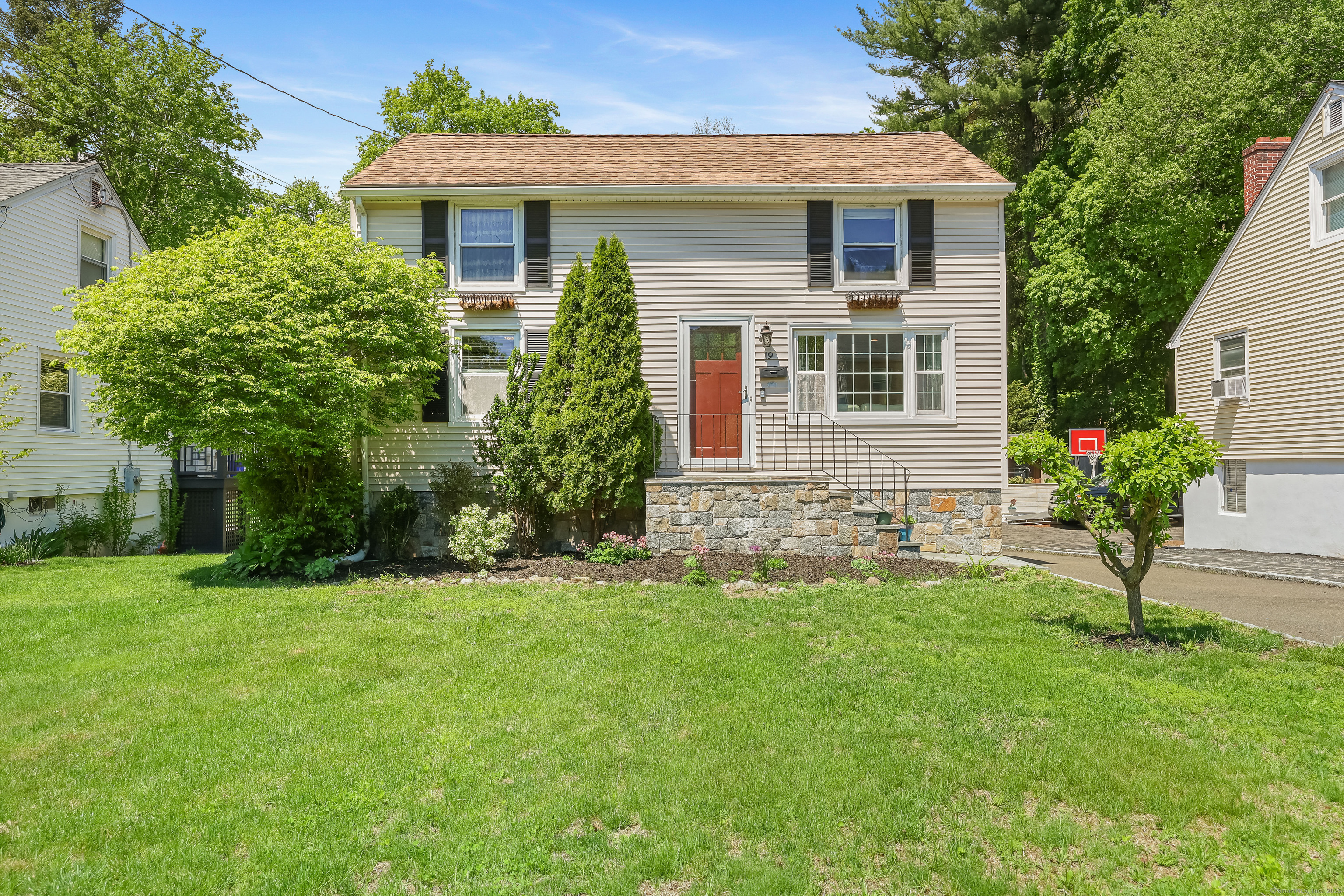19 Glendenning, Norwalk, Connecticut 06851
