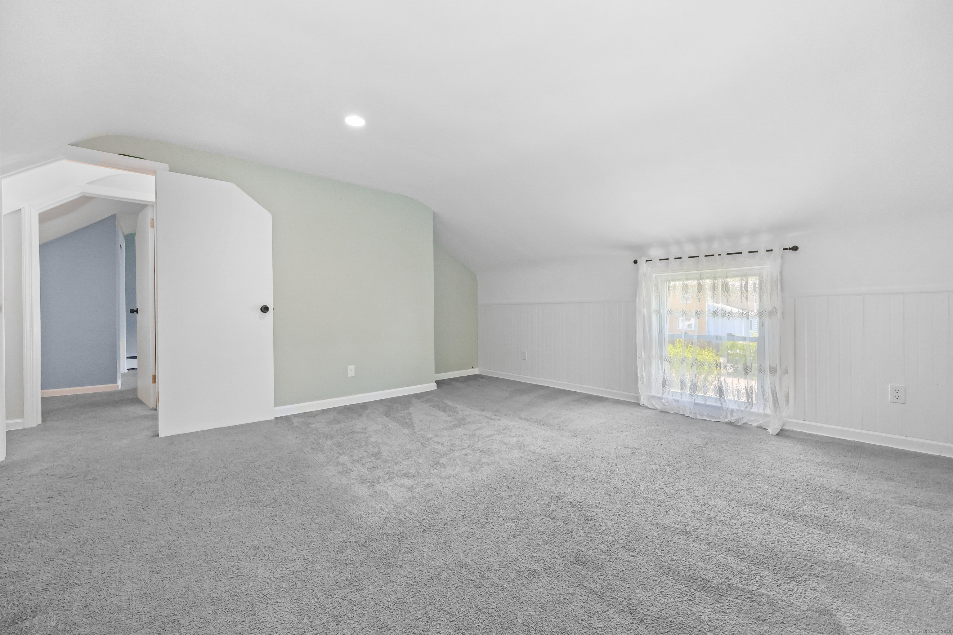 19 Glendenning, Norwalk, Connecticut 06851