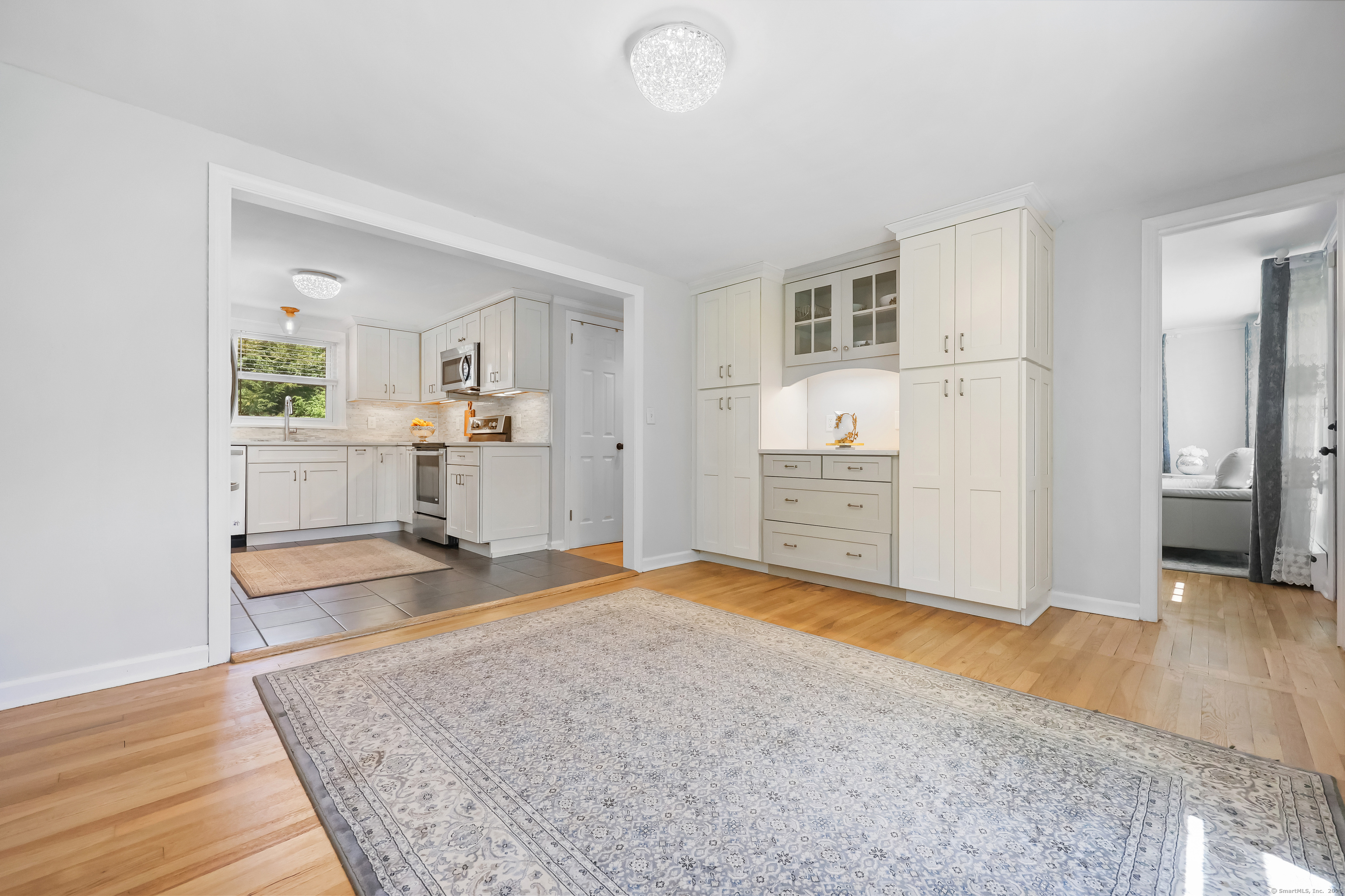19 Glendenning, Norwalk, Connecticut 06851