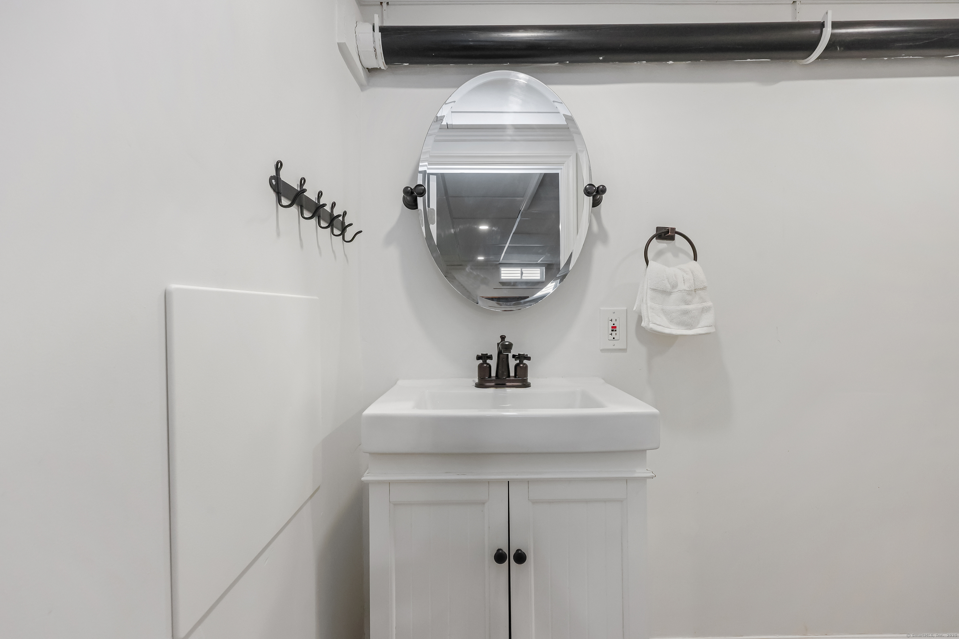 19 Glendenning, Norwalk, Connecticut 06851