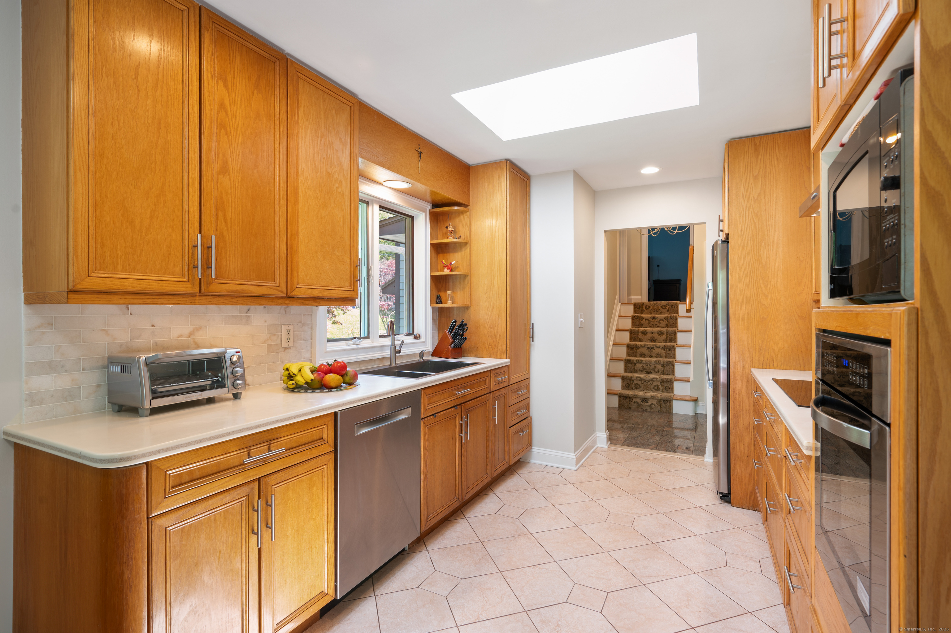 6 Shadow, Norwalk, Connecticut 06851