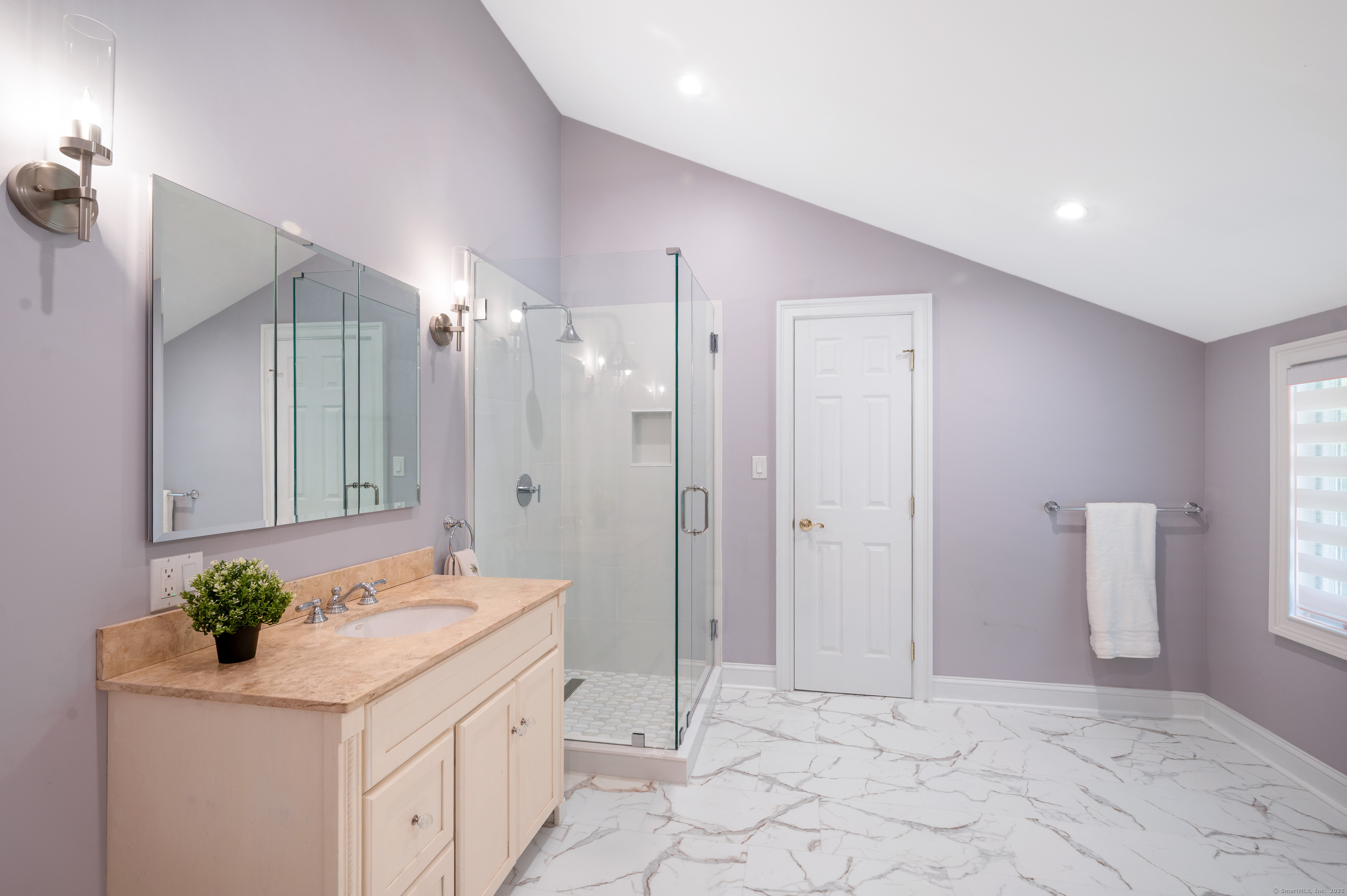 6 Shadow, Norwalk, Connecticut 06851