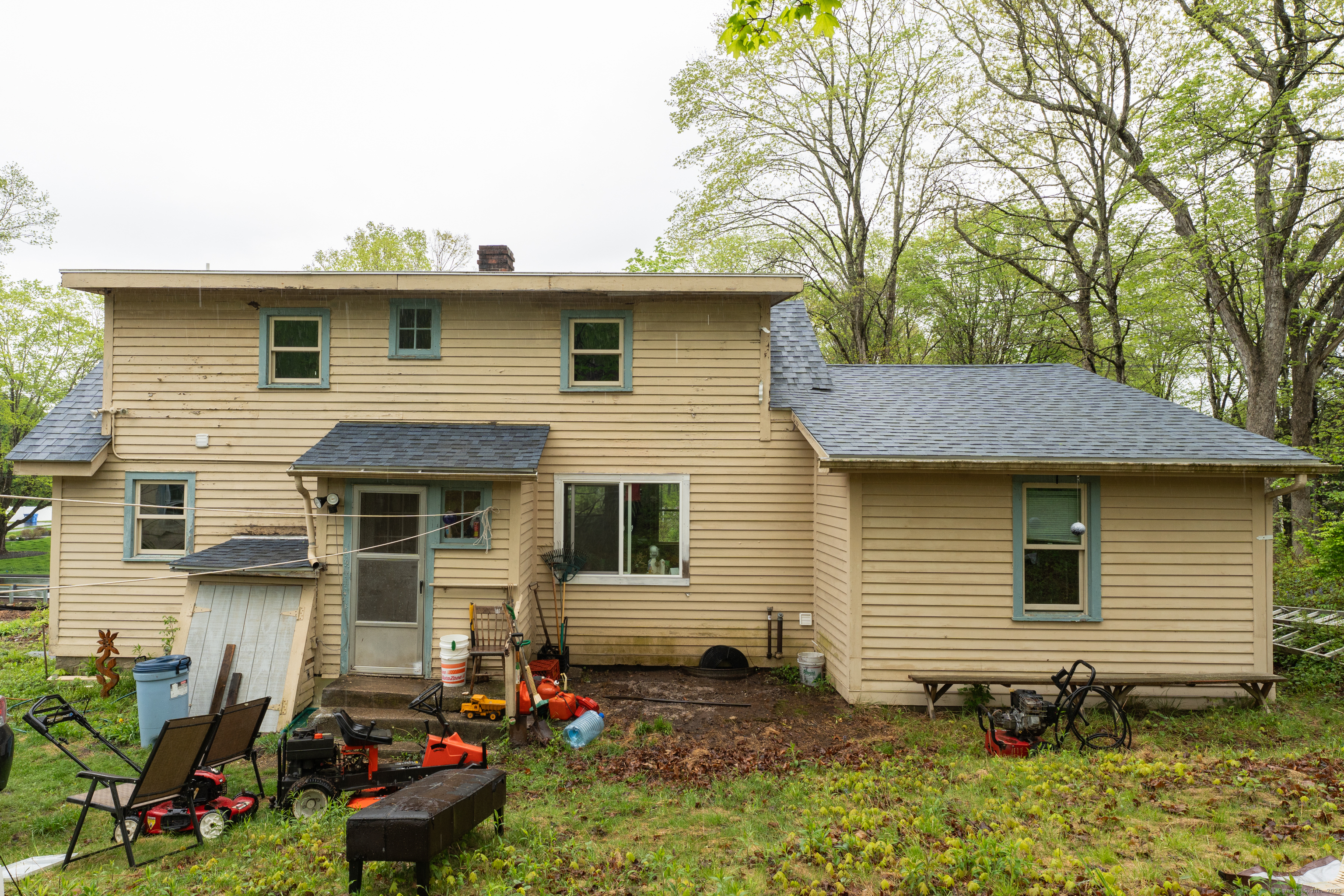 872 Nut Plains, Guilford, Connecticut 06437