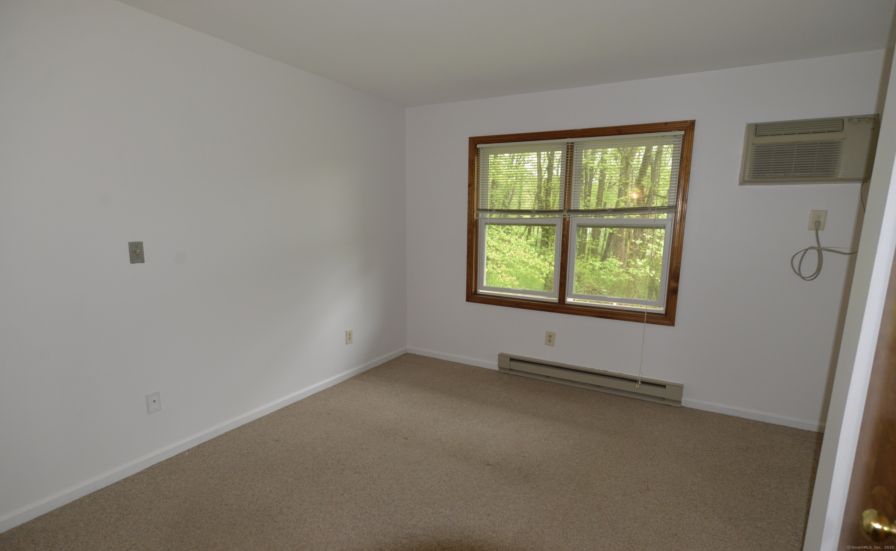 107 Hidden Knolls, Monroe, Connecticut 06468