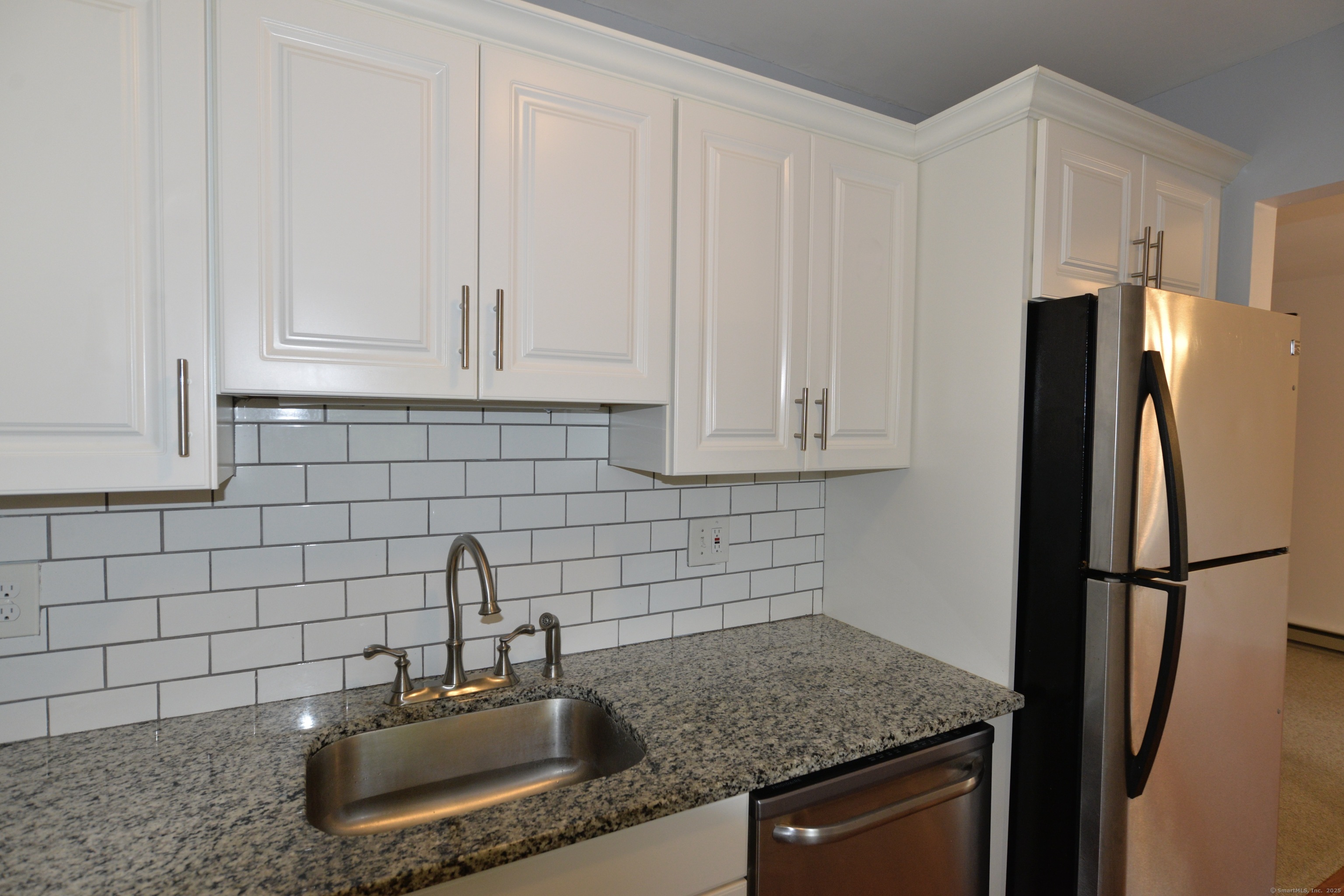 107 Hidden Knolls, Monroe, Connecticut 06468