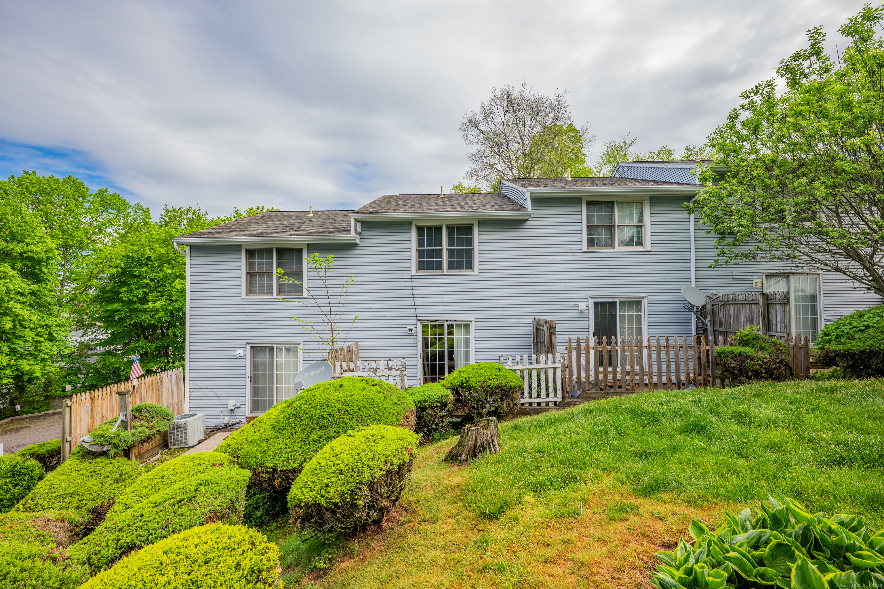 718 Broad, Meriden, Connecticut 06450
