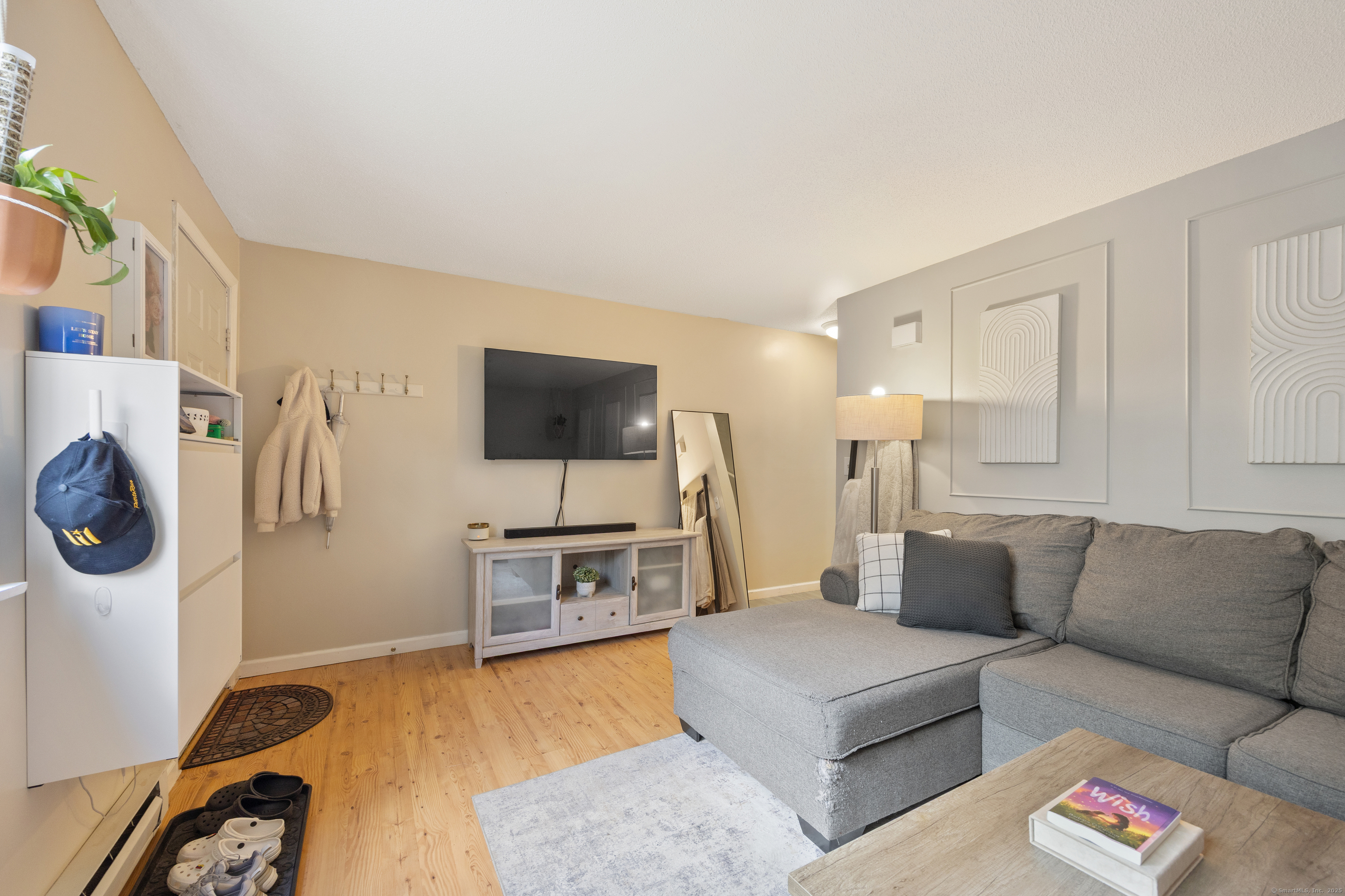 76 Sharon, Waterbury, Connecticut 06705