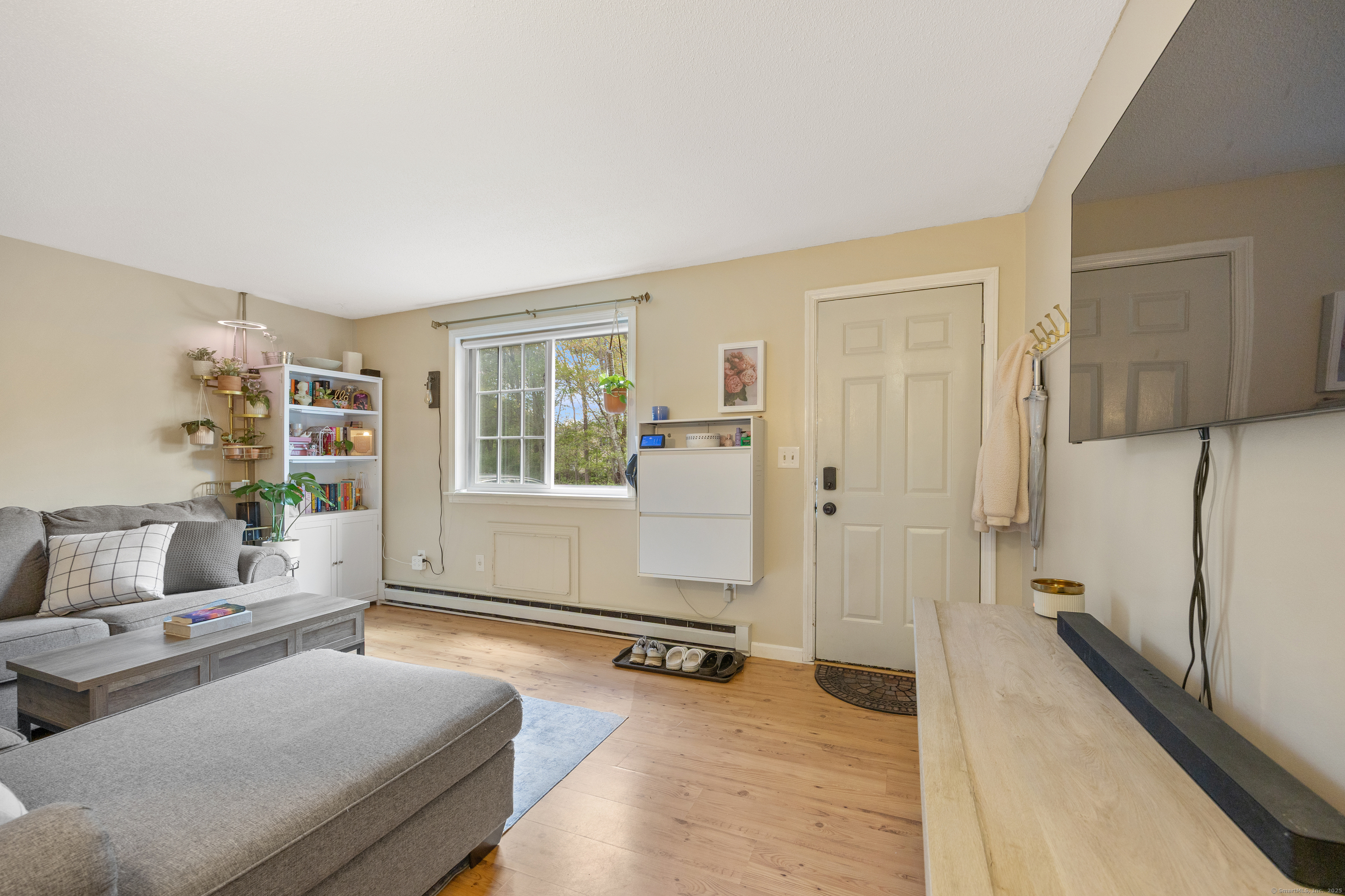 76 Sharon, Waterbury, Connecticut 06705