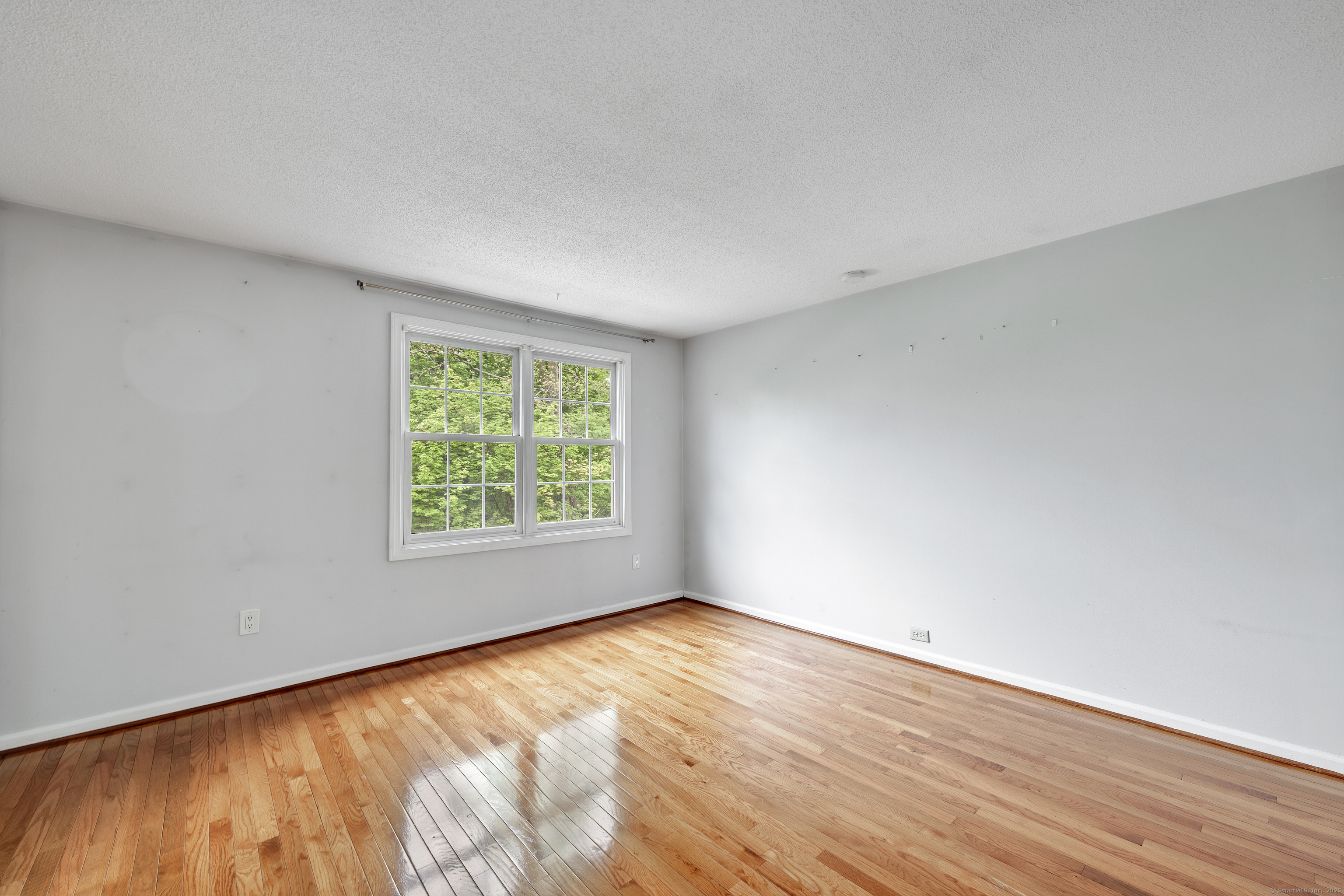 718 Broad, Meriden, Connecticut 06450