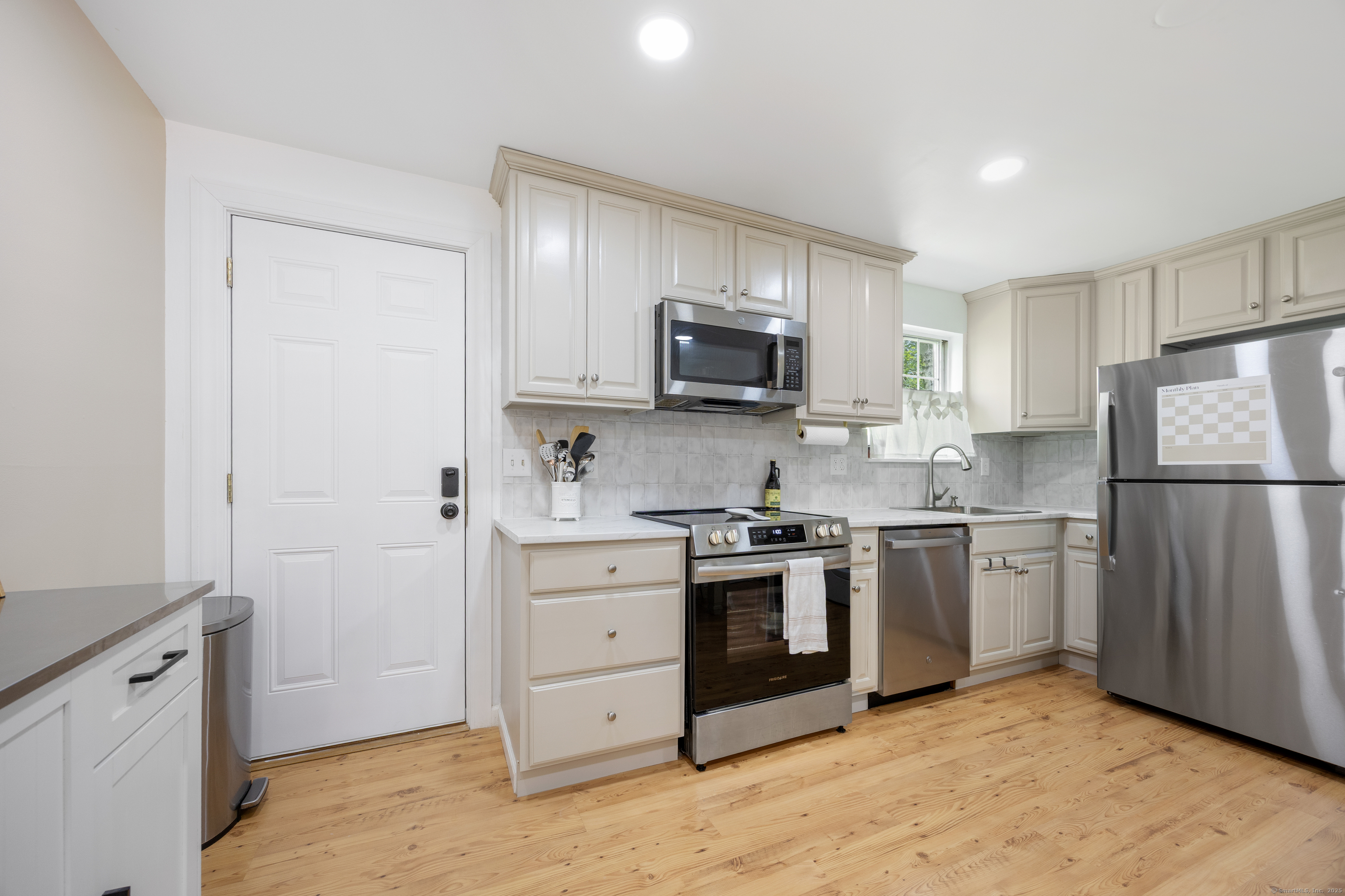 76 Sharon, Waterbury, Connecticut 06705