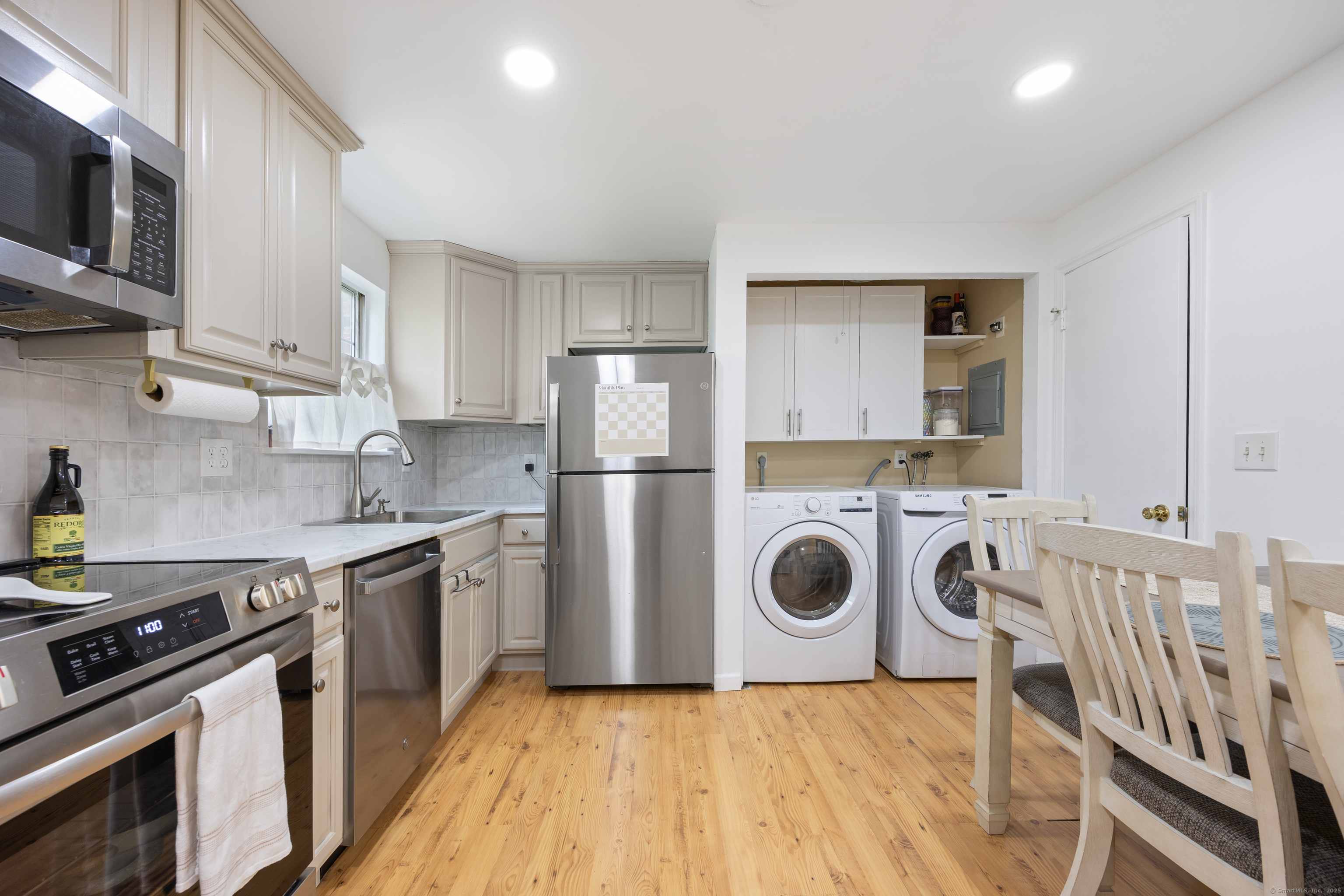 76 Sharon, Waterbury, Connecticut 06705