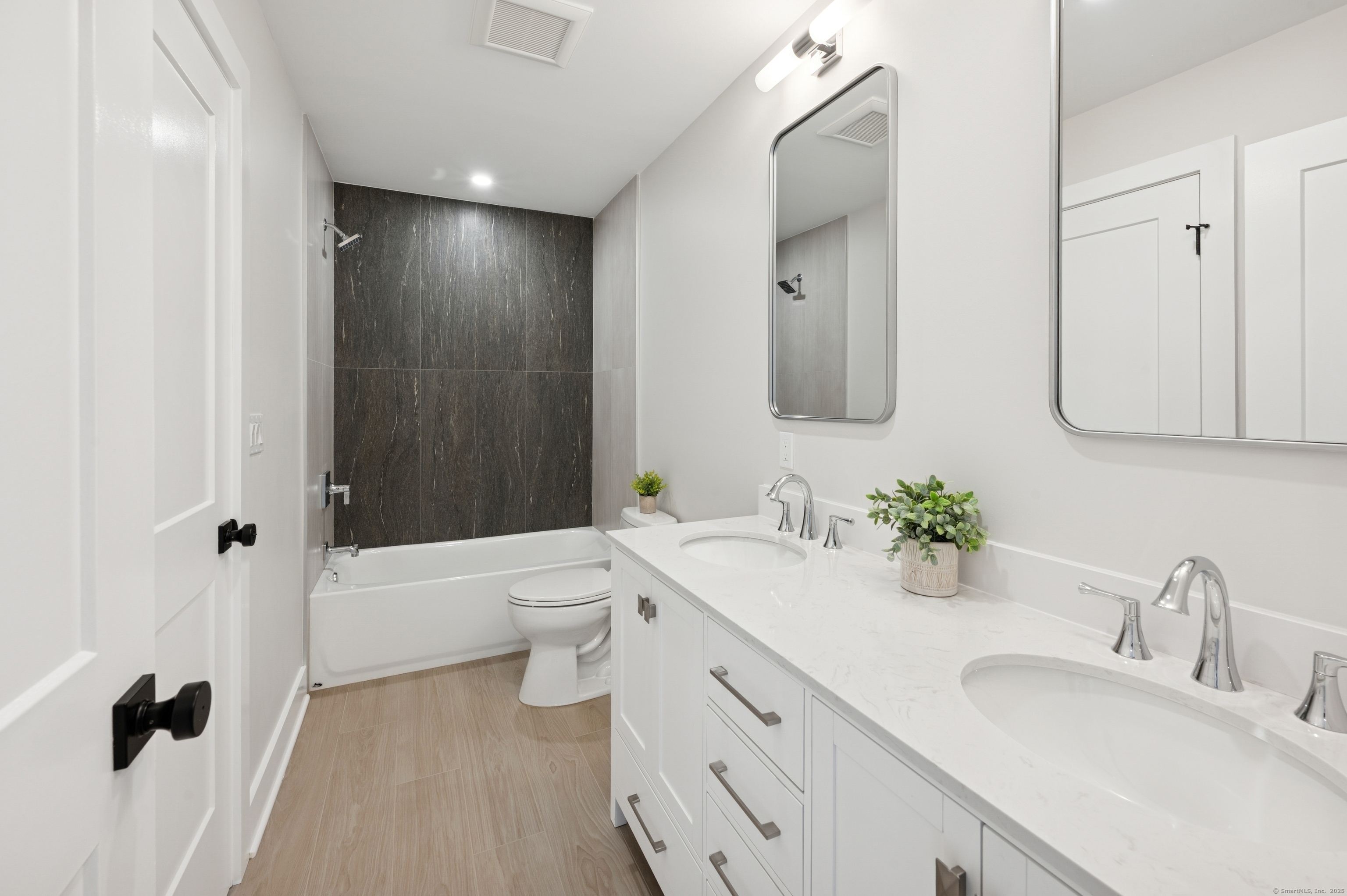 17 Morgan, Stamford, Connecticut 06905