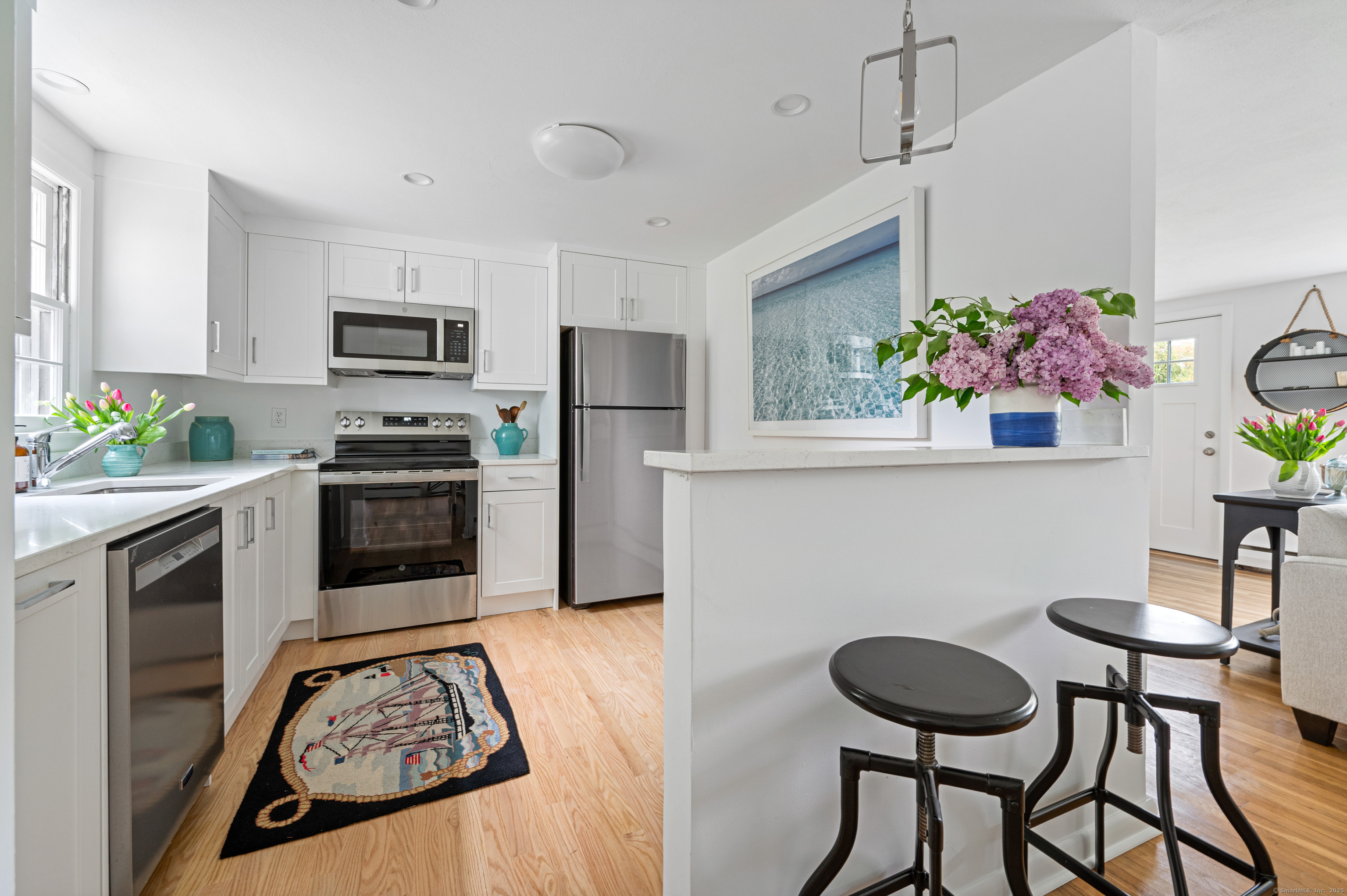 14 Arnold, Norwalk, Connecticut 06853