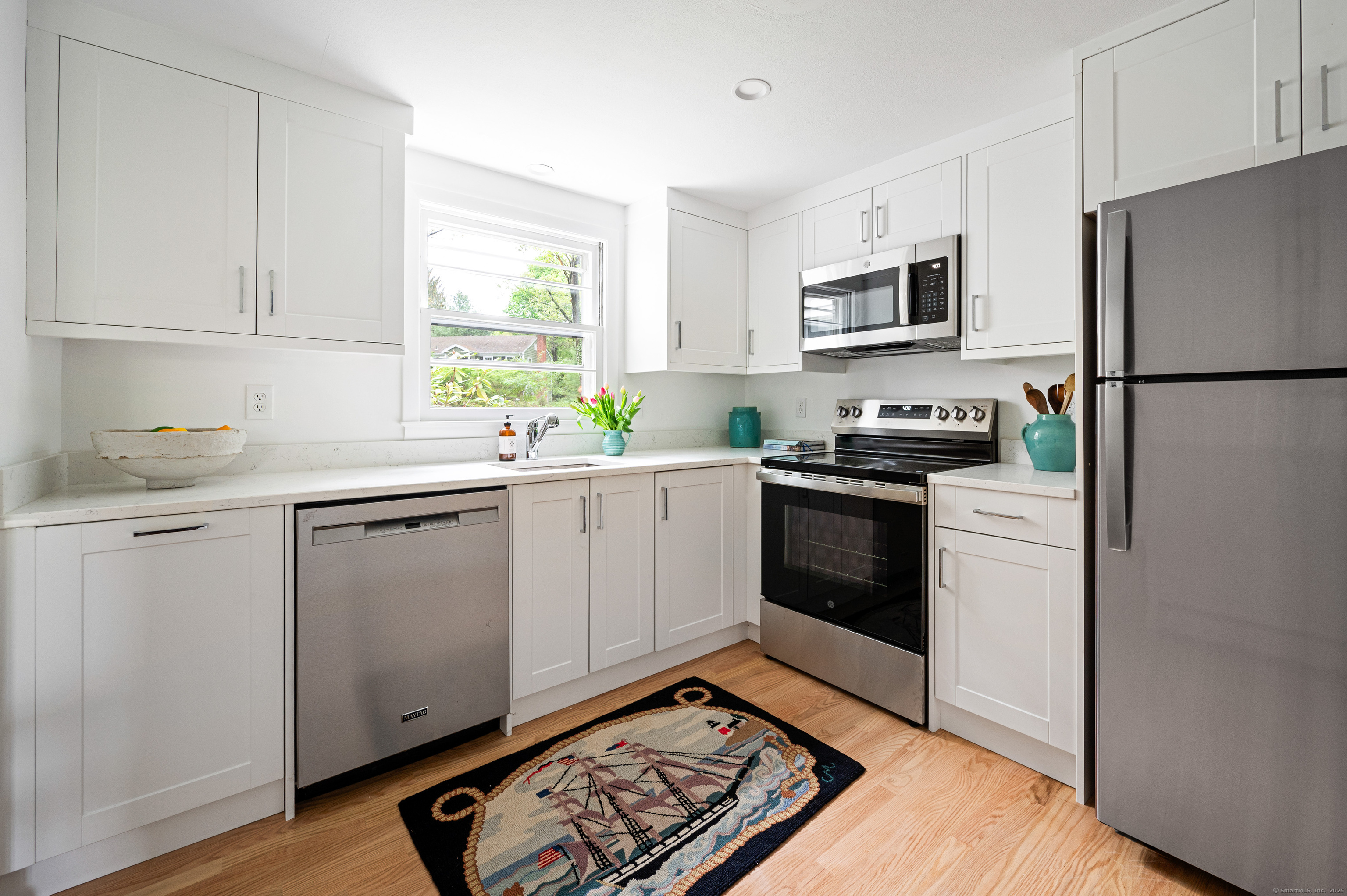 14 Arnold, Norwalk, Connecticut 06853