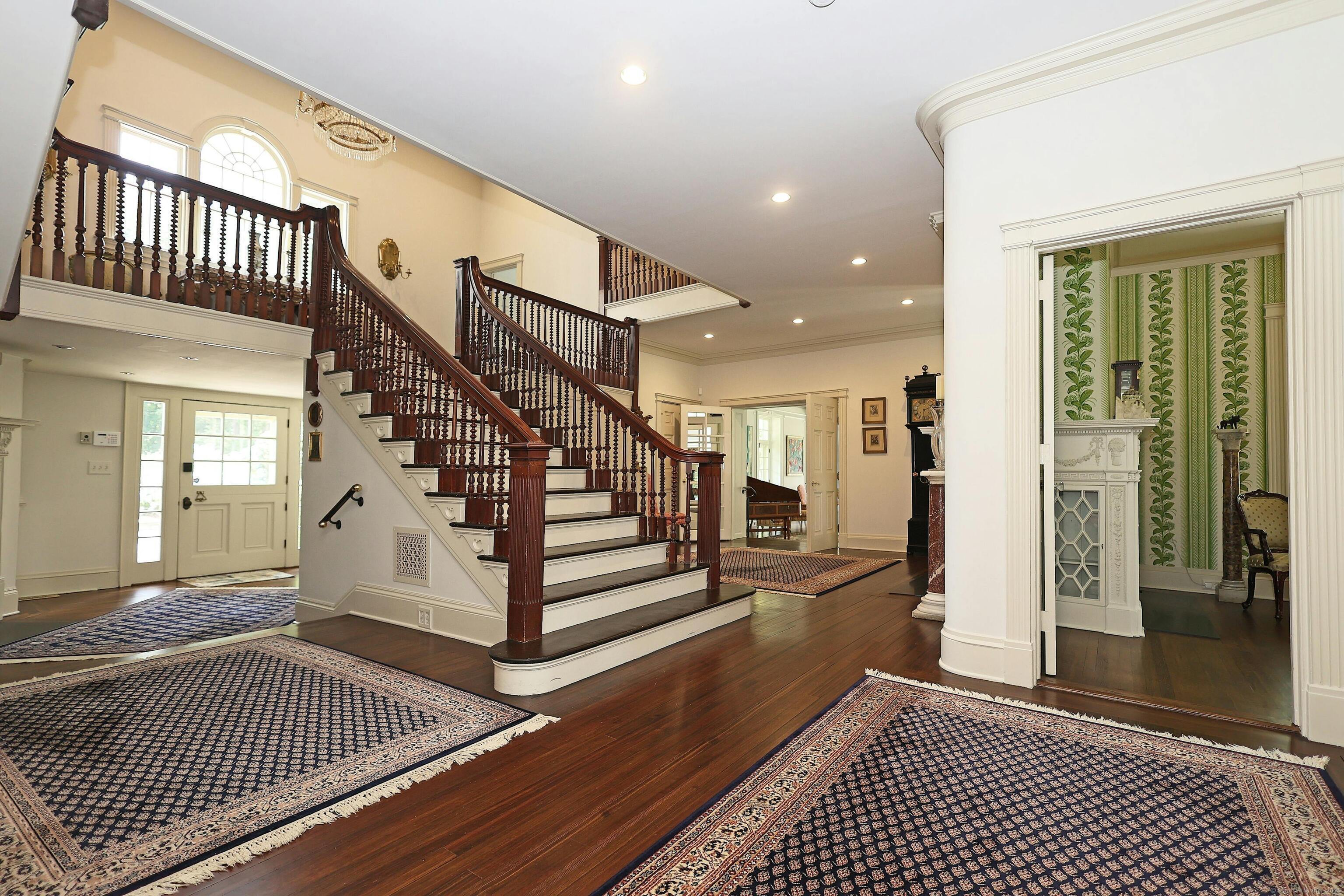 27 Country Club, Ridgefield, Connecticut 06877