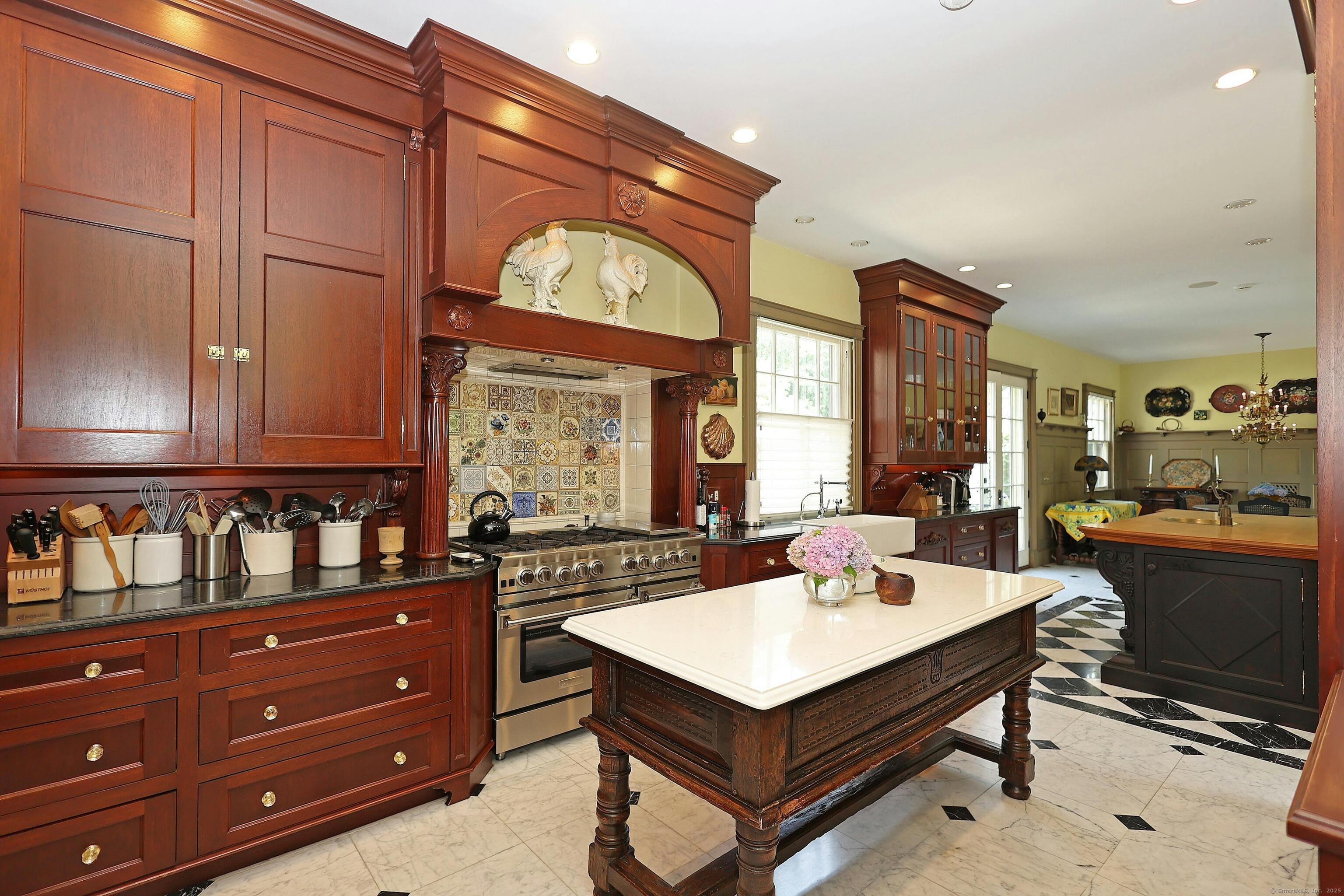 27 Country Club, Ridgefield, Connecticut 06877