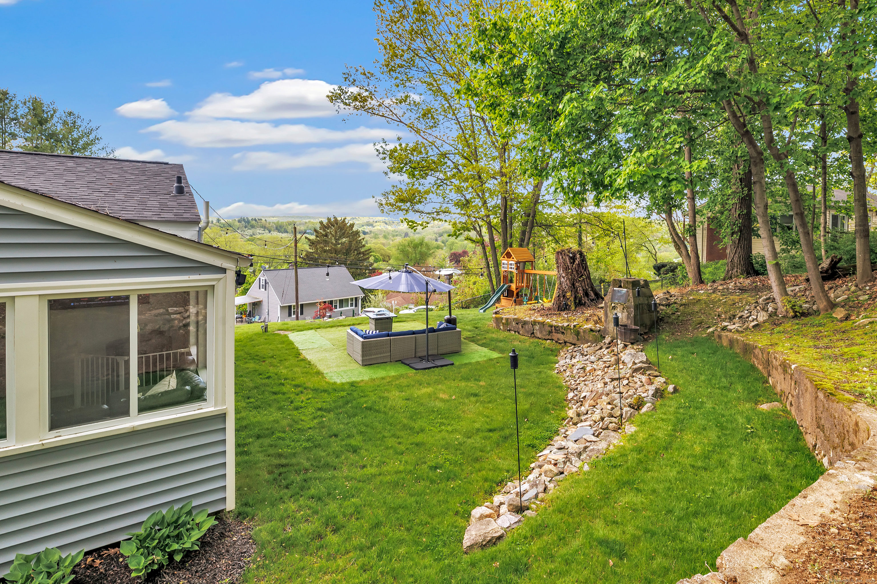 5 Morningstar, Seymour, Connecticut 06483