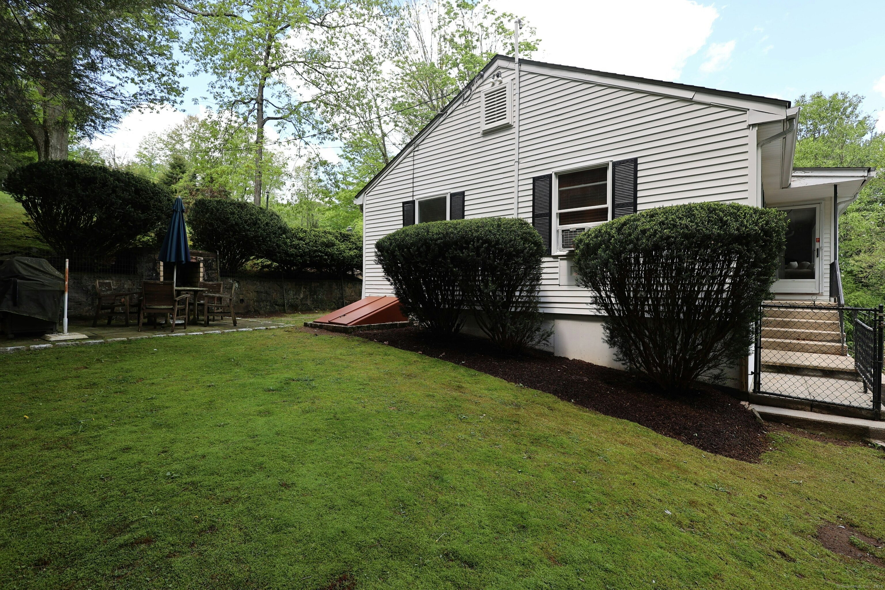 42 Wilridge, Ridgefield, Connecticut 06877