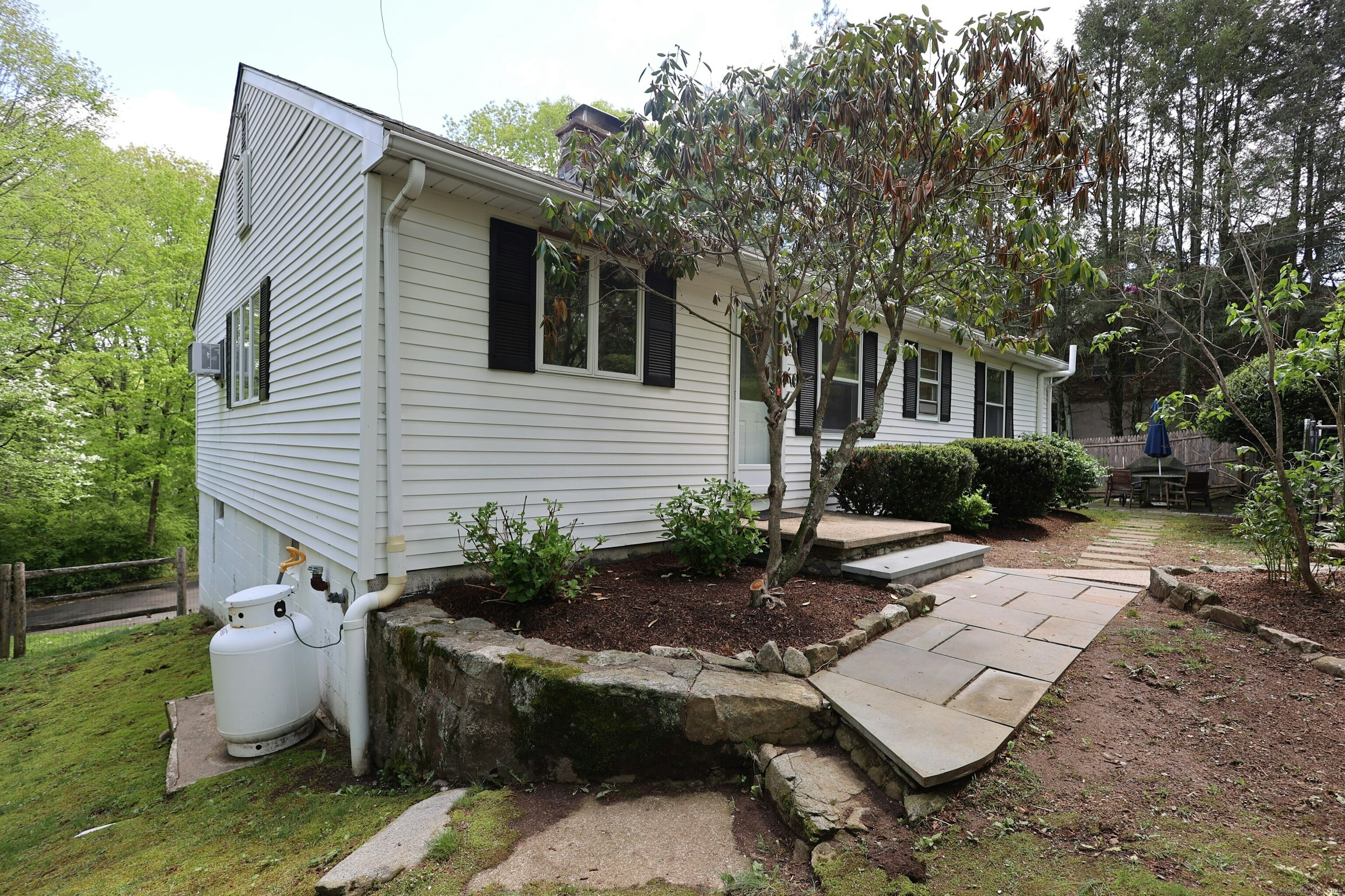 42 Wilridge, Ridgefield, Connecticut 06877