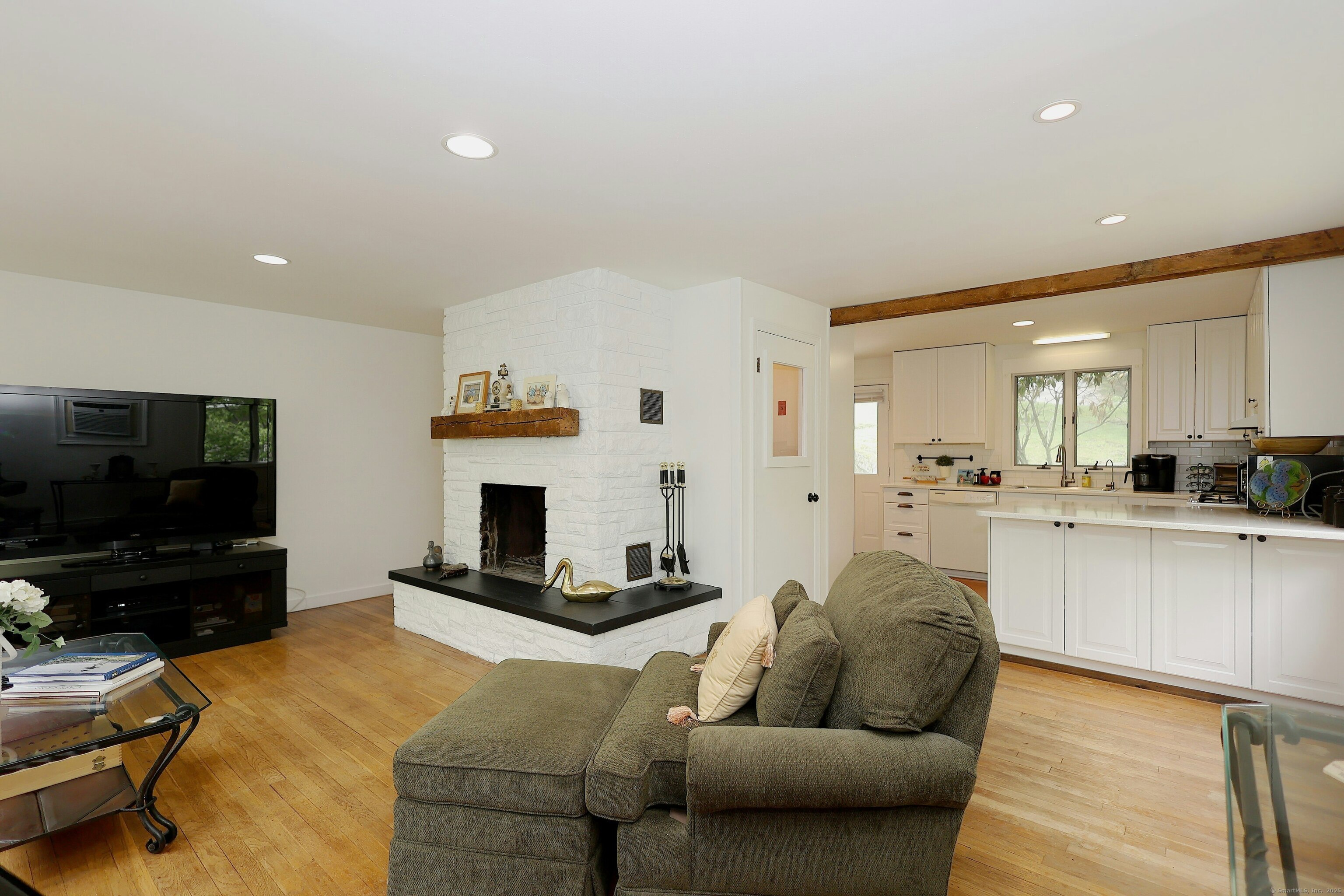 42 Wilridge, Ridgefield, Connecticut 06877