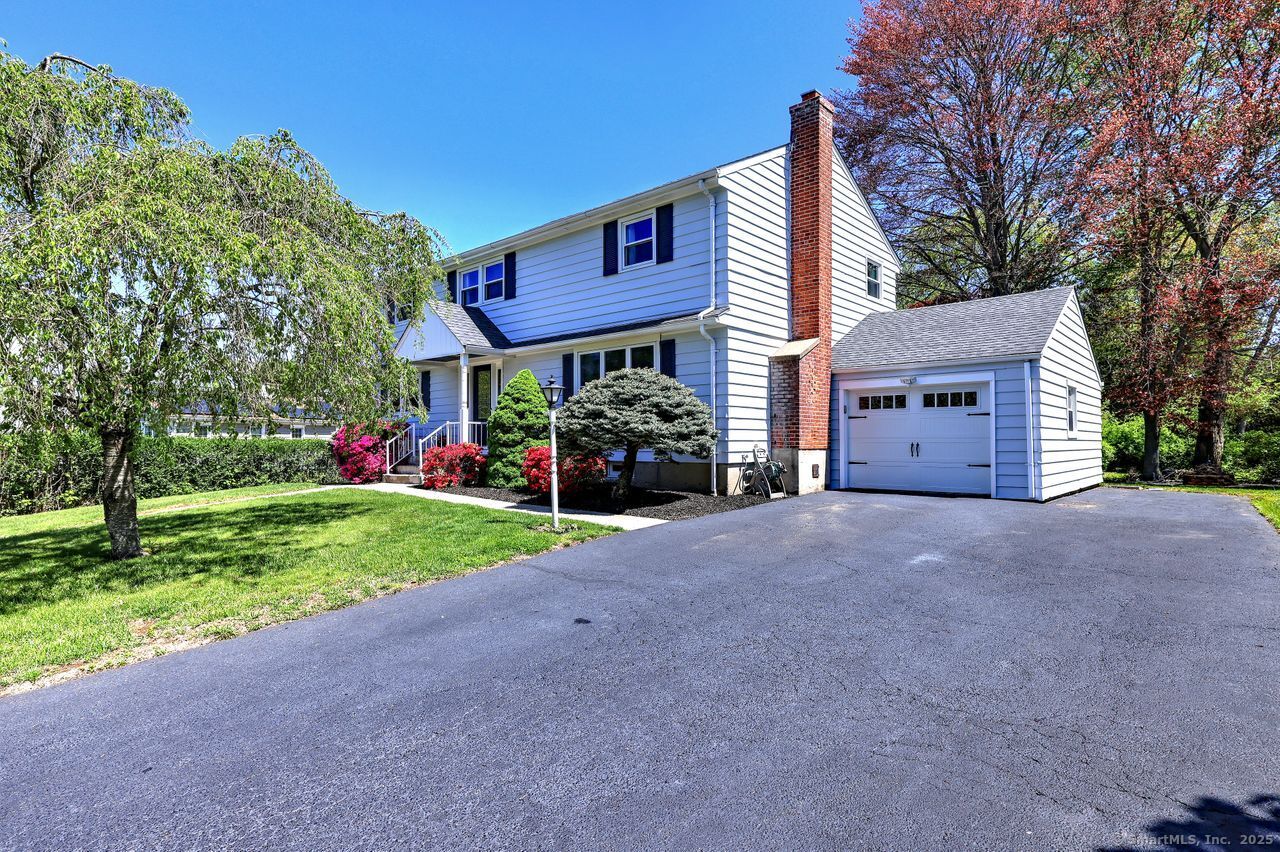 10 Wilshire, Milford, Connecticut 06460