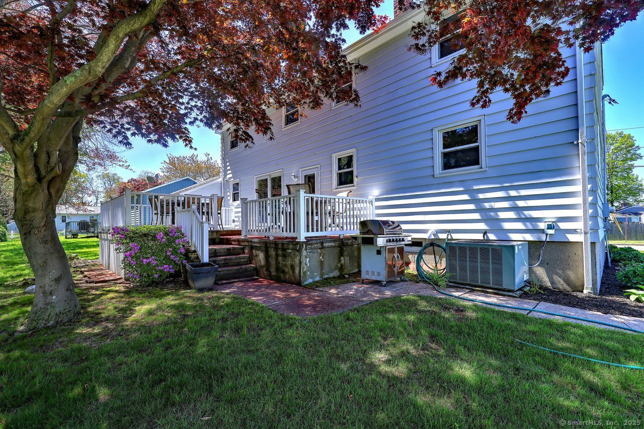 10 Wilshire, Milford, Connecticut 06460