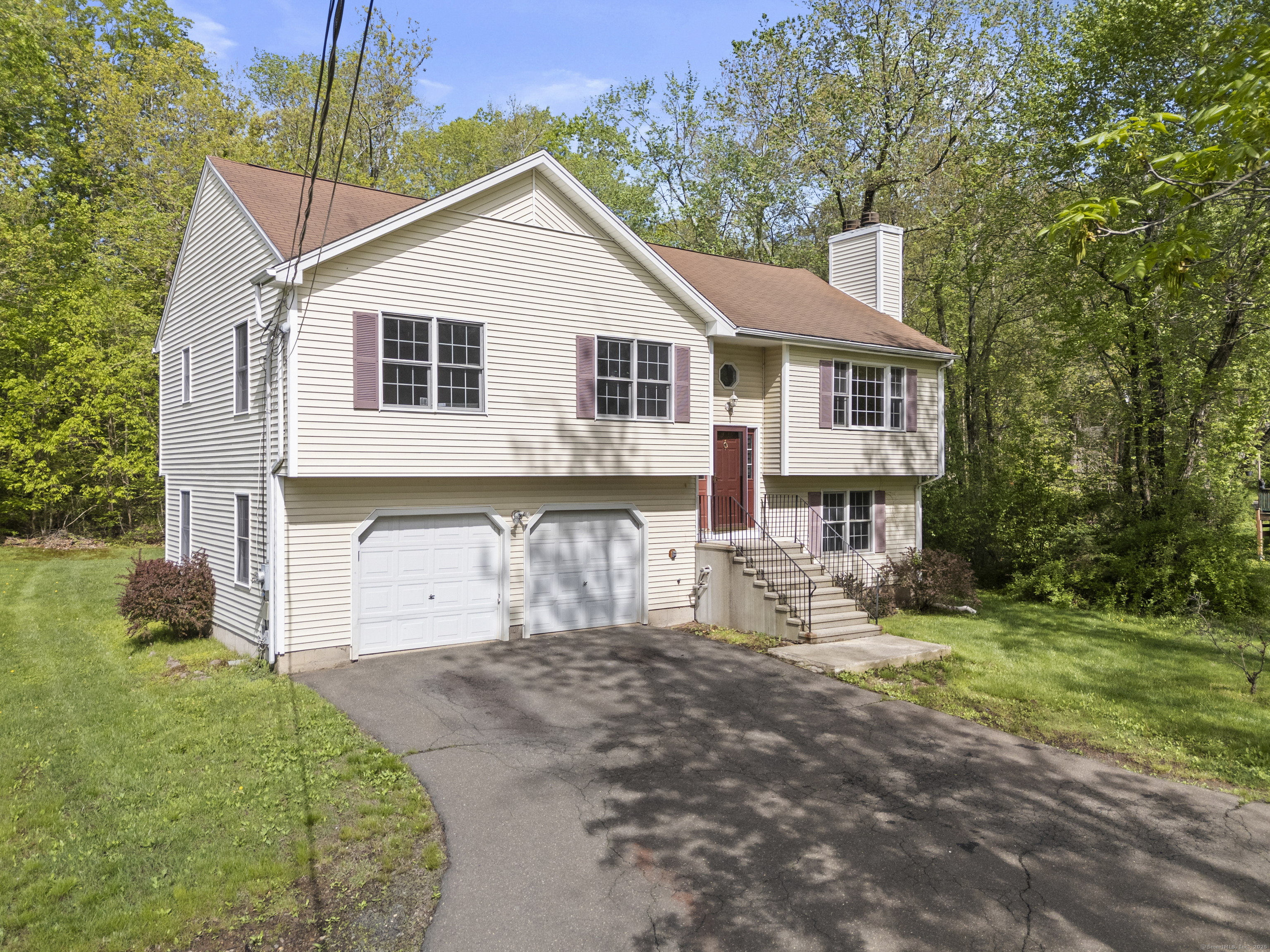1376 Paradise, Hamden, Connecticut 06514