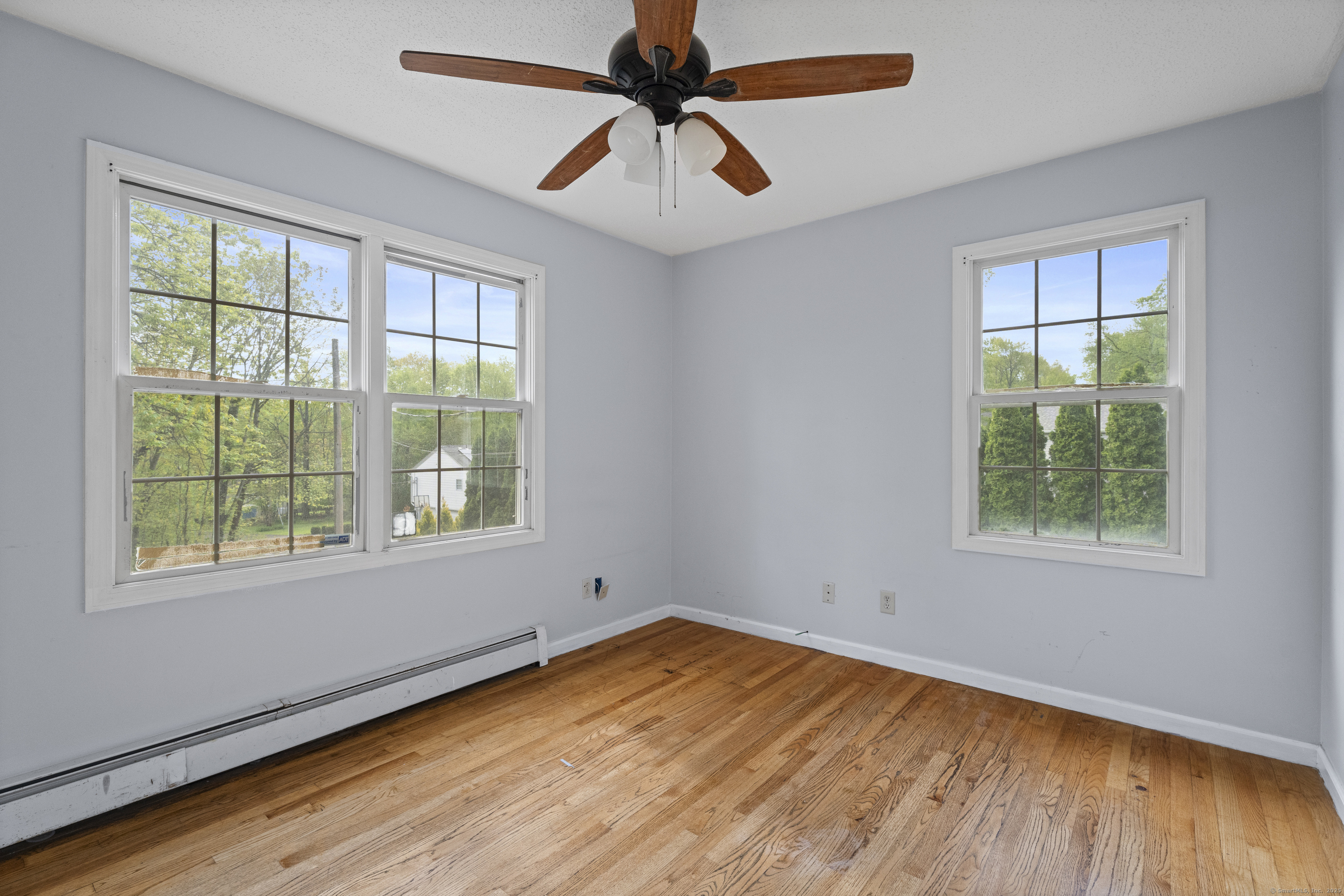 1376 Paradise, Hamden, Connecticut 06514