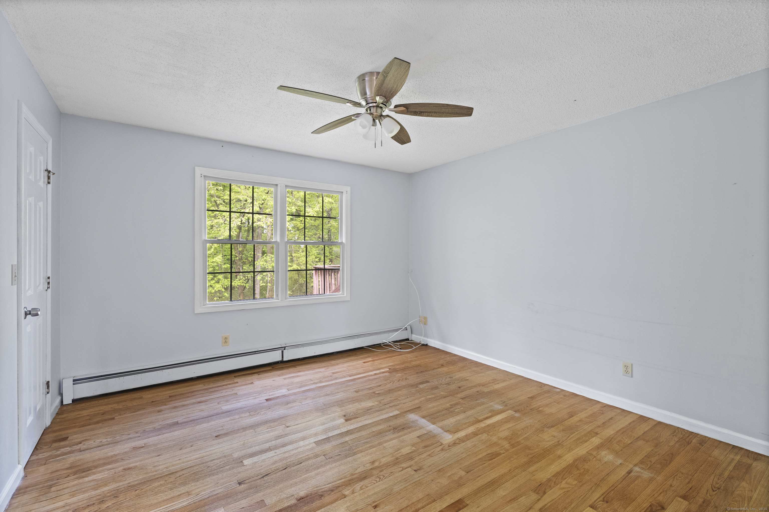 1376 Paradise, Hamden, Connecticut 06514
