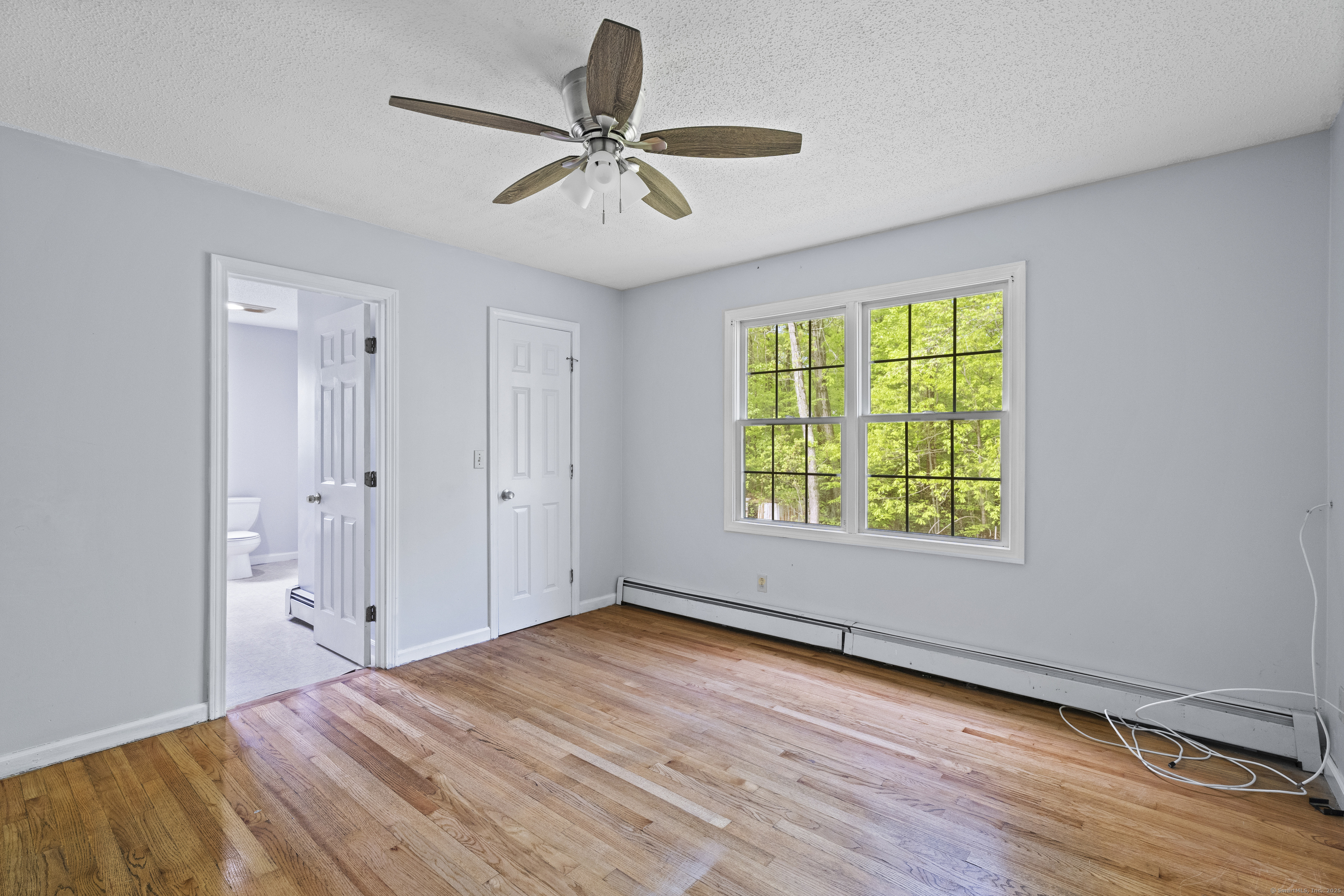 1376 Paradise, Hamden, Connecticut 06514