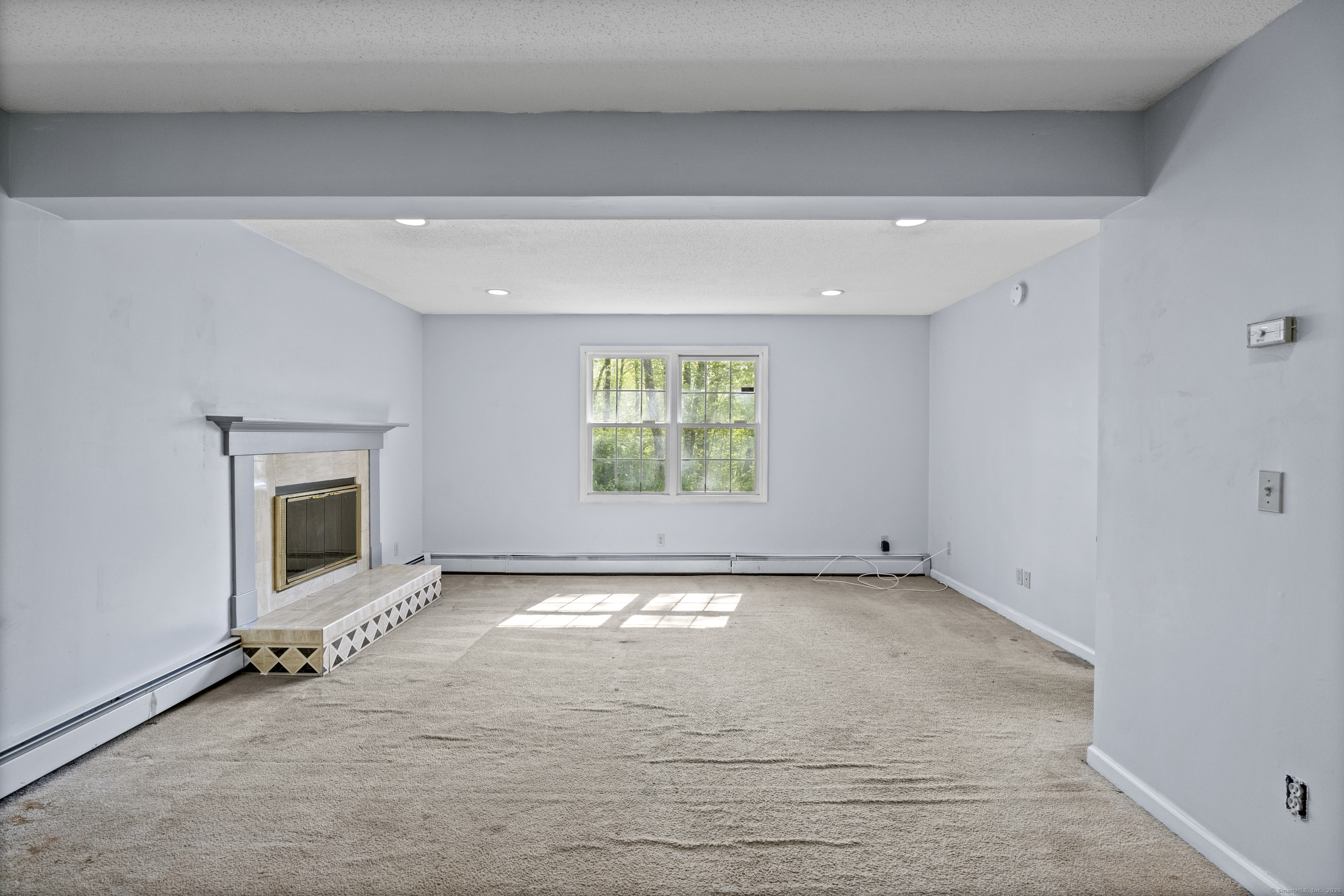 1376 Paradise, Hamden, Connecticut 06514