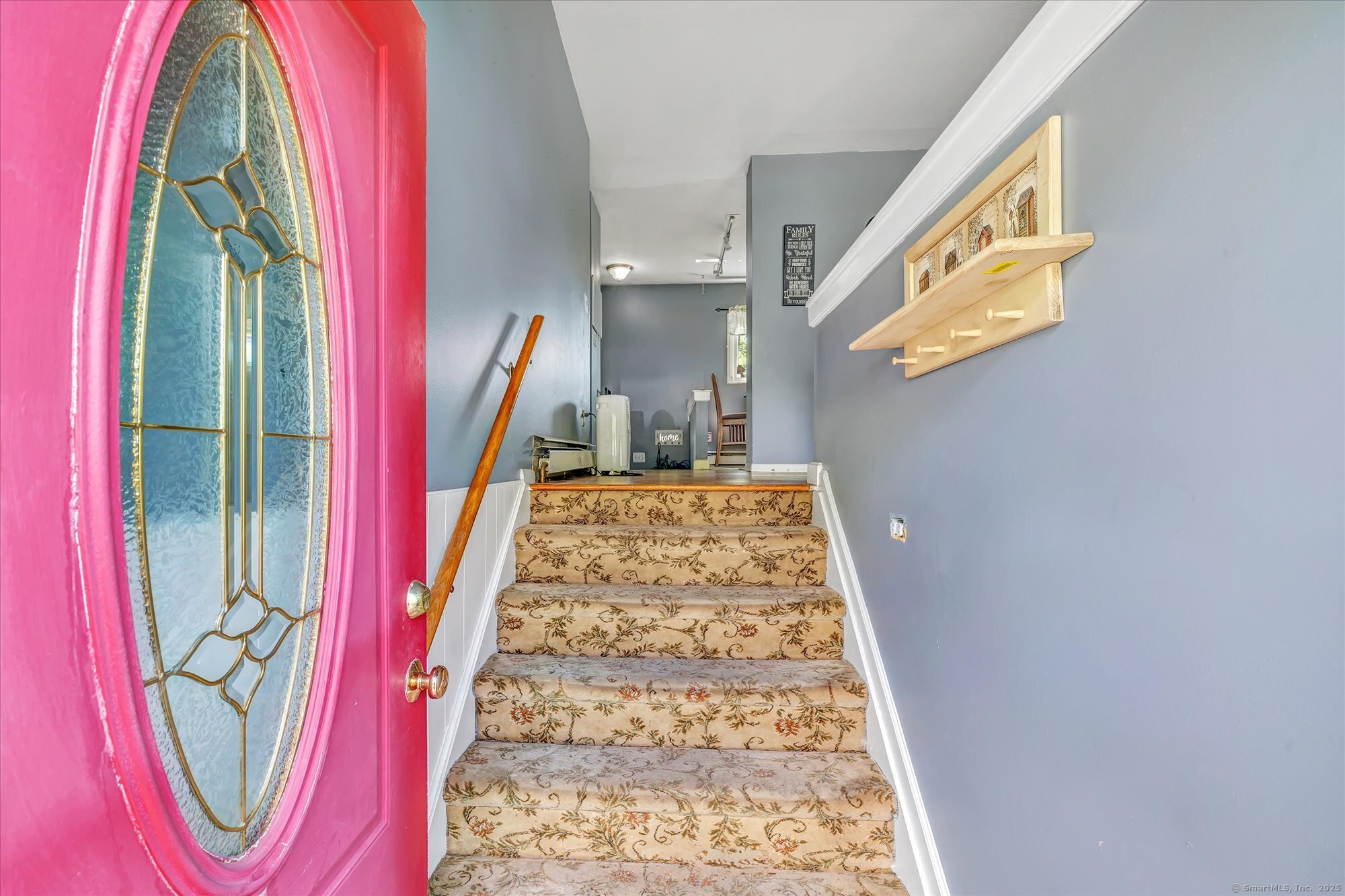 2 Chestnut, Seymour, Connecticut 06483