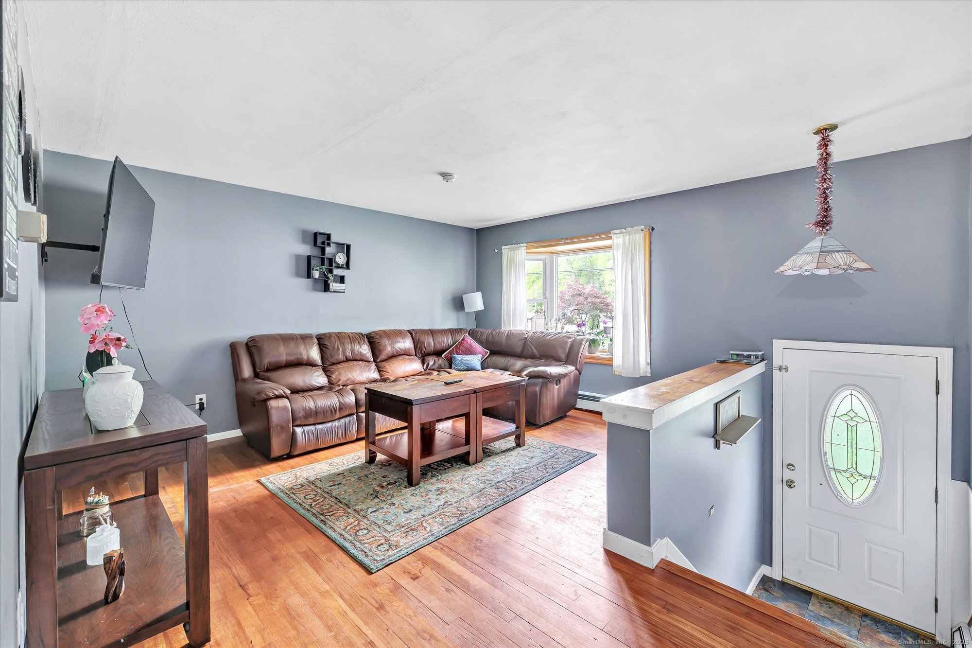 2 Chestnut, Seymour, Connecticut 06483