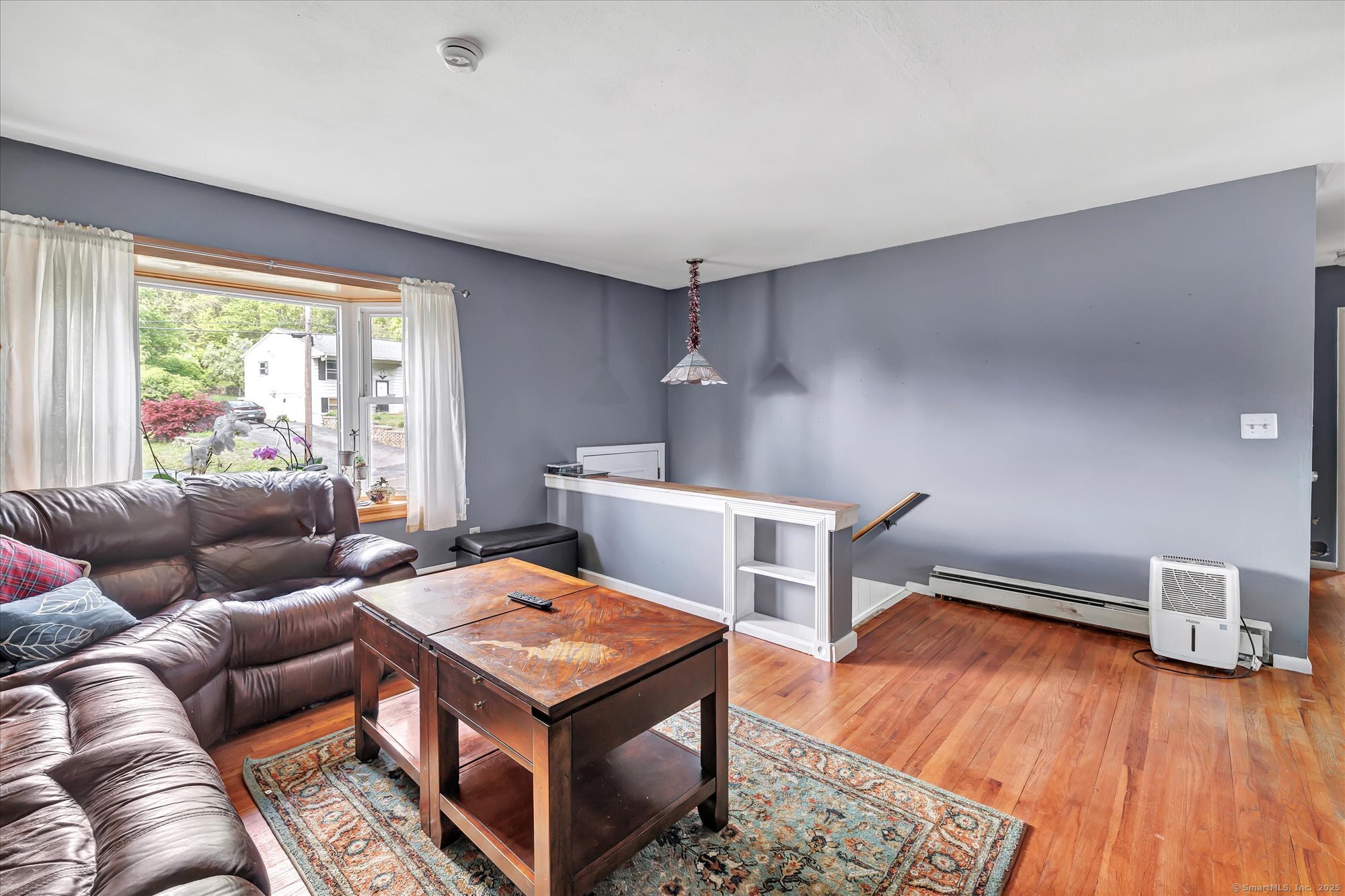 2 Chestnut, Seymour, Connecticut 06483