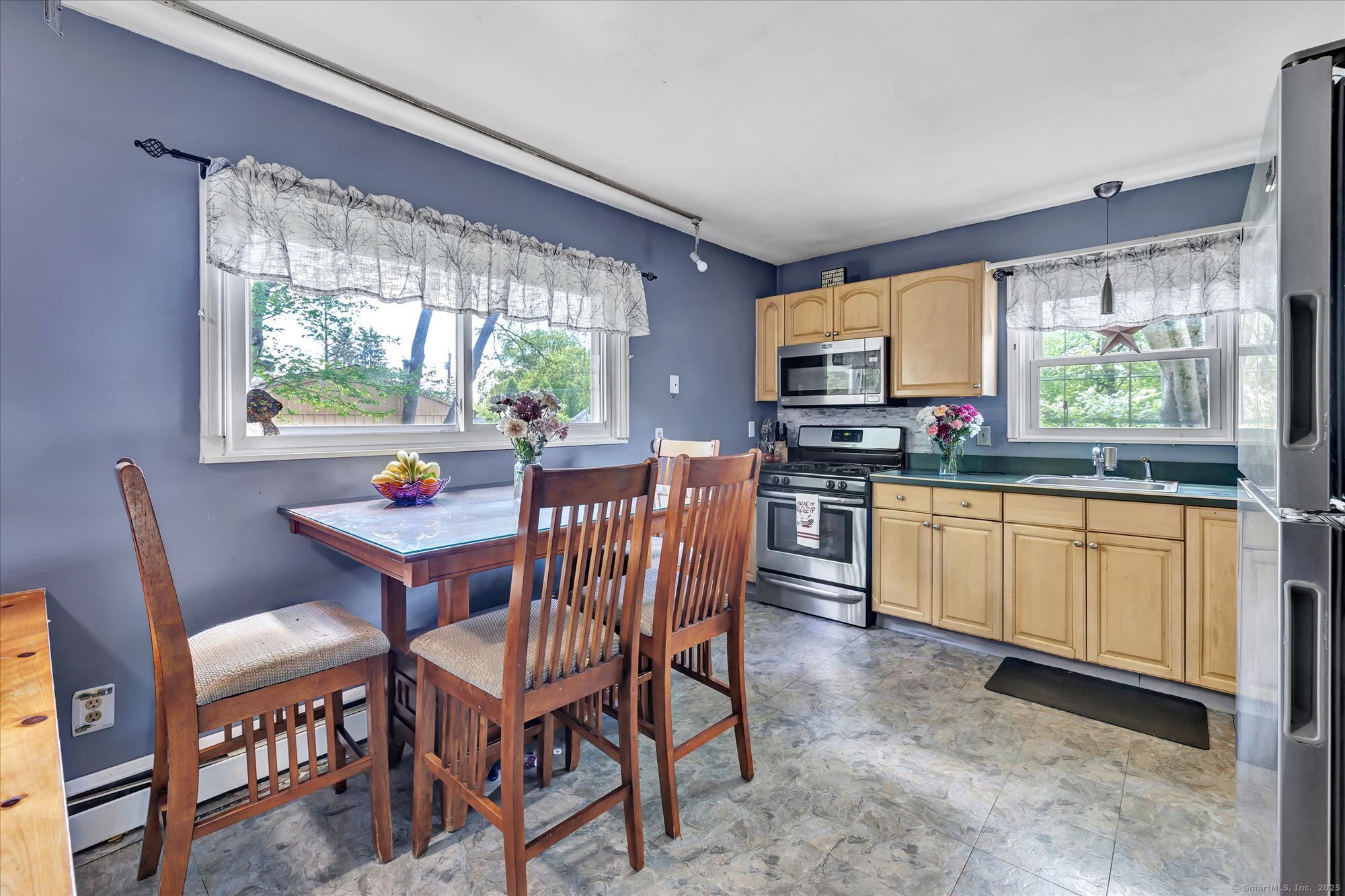 2 Chestnut, Seymour, Connecticut 06483