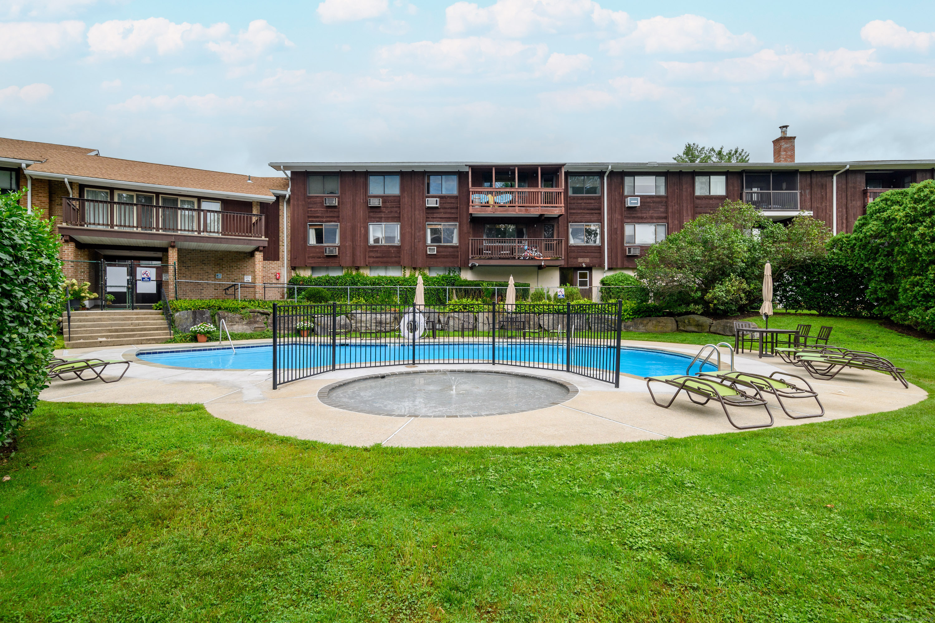154 Cold Spring, Stamford, Connecticut 06905
