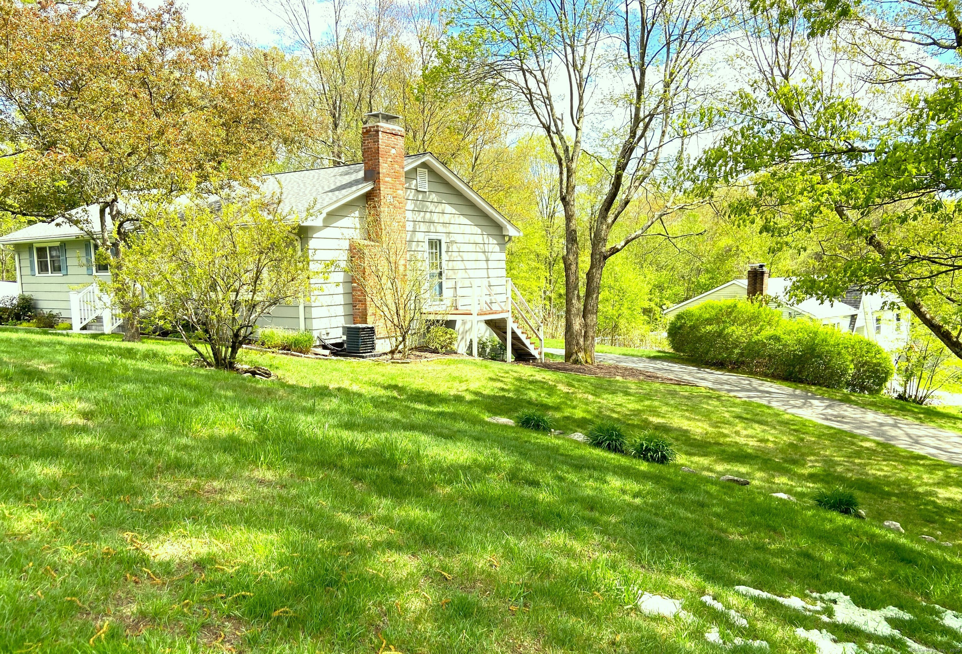 9 Frankie, Plymouth, Connecticut 06786
