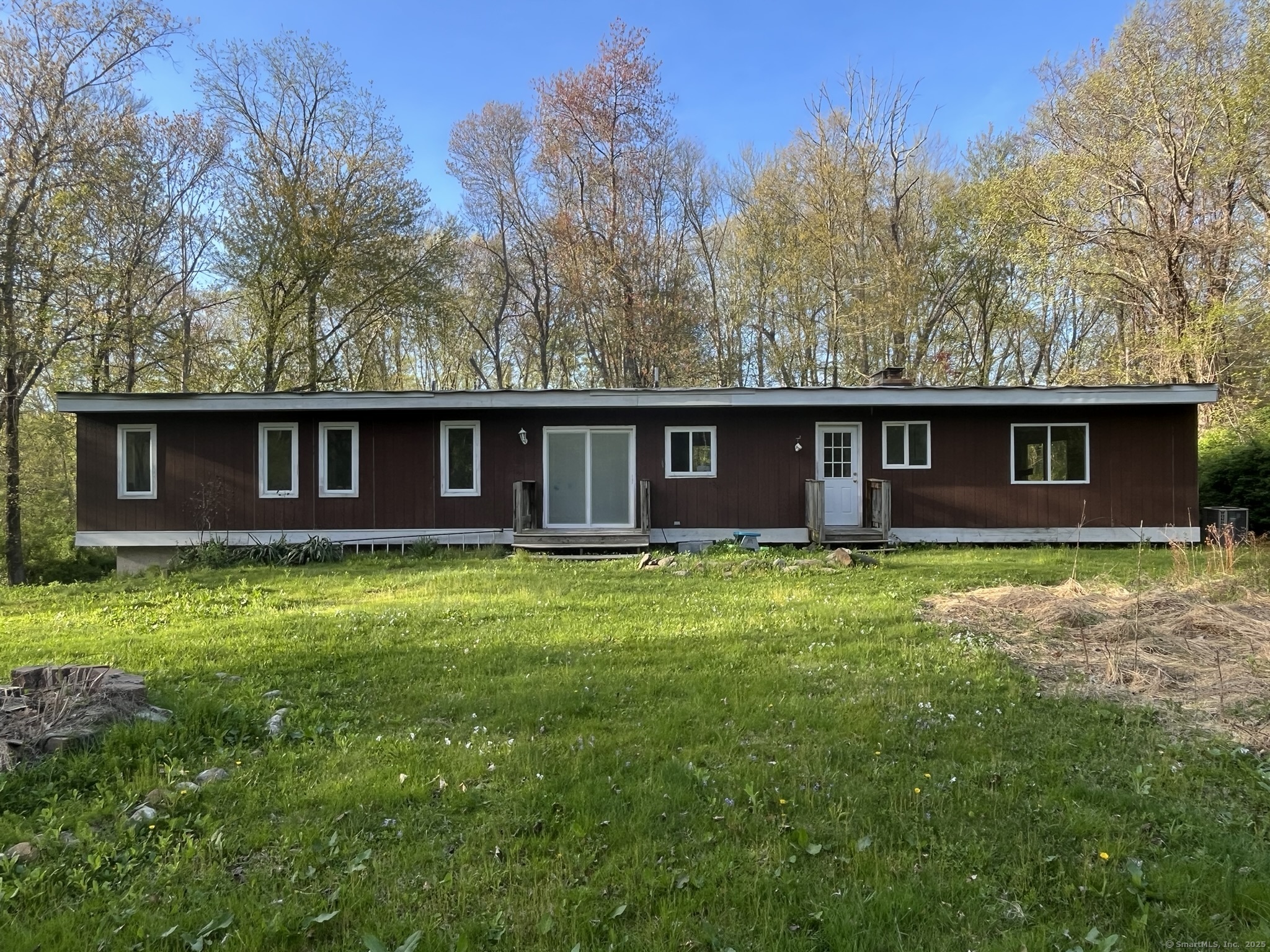 200 Valley, Bethany, Connecticut 06524