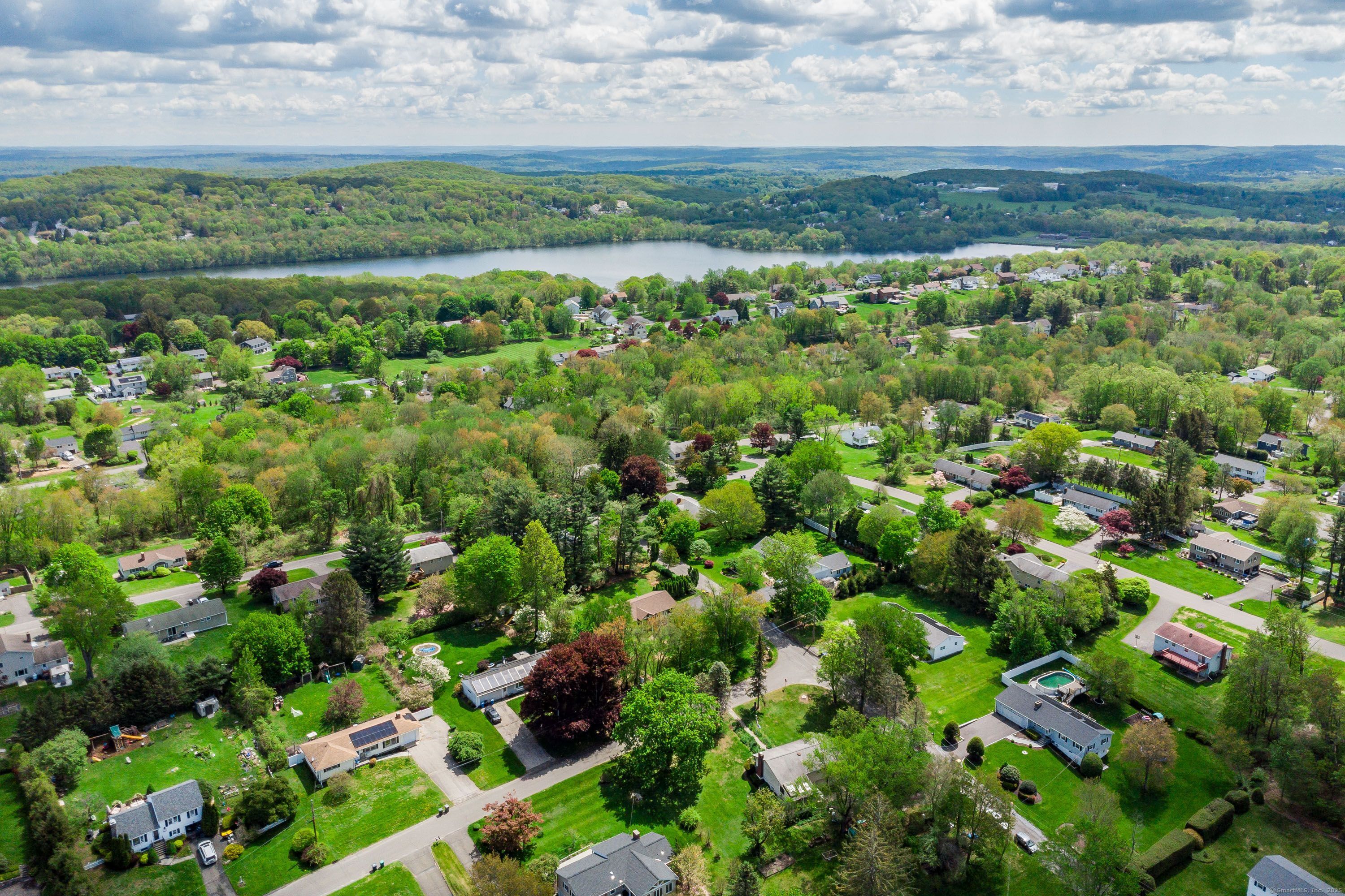 28 Fox Hollow, New Fairfield, Connecticut 06812