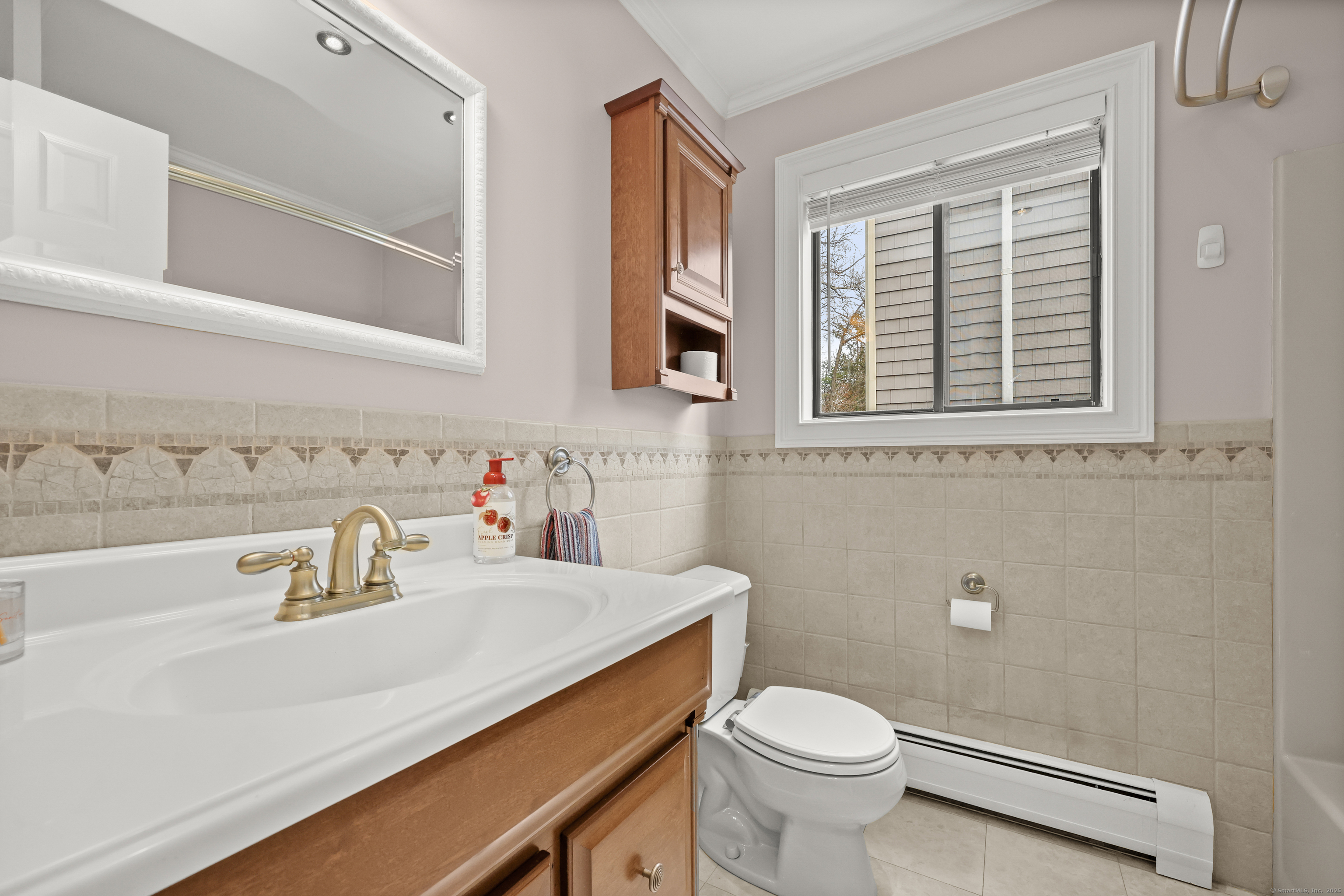 97 Cranston, Shelton, Connecticut 06484